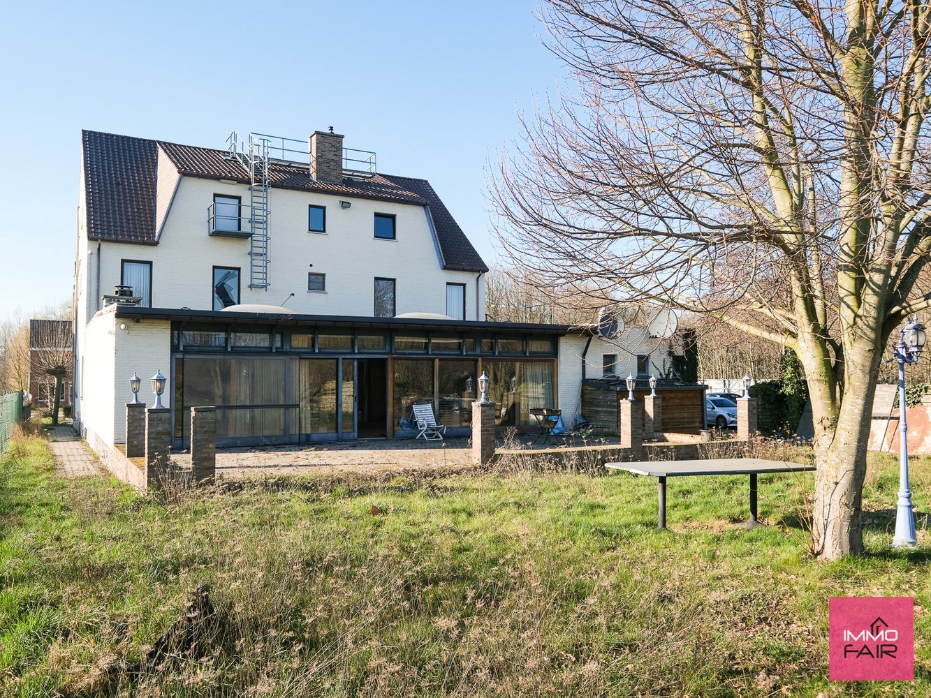 Polyvalent hotel op perceel van 2755 m² - foto 5