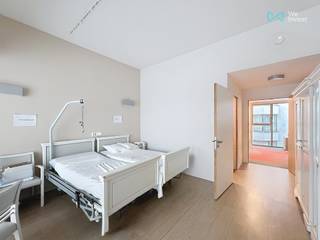 TE KOOP – Investeringseigendom in Evere – Optimaal Rendement<br /><br />📍 EVERE – Rue Colonel Bourg 143-145<br /><br />💰 €199.000<br />🚗 2 parkeerplaatsen inbegrepen<br /><br />Te koop: verhuurde kamer in de residentie Résidences Les Azalées, onder erfpacht.<br /><br />✔️ 100% investeringseigendom<br />✔️ Huidige huuropbrengst: €2.500 per kwartaal (± €10.000 per jaar)<br />✔️ Onmiddellijk rendement<br />✔️ Volledig beheerd door één uitbater<br />✔️ Ideale zorgeloze langetermijninvestering<br /><br />Gelegen in Evere, in een goed bereikbare en aantrekkelijke stedelijke omgeving.<br /><br />ℹ️ EPC: niet van toepassing<br />ℹ️ Elektrische keuring: niet van toepassing<br /><br />Een veilige investeringsopportuniteit met bestaande inkomsten en vereenvoudigd beheer.<br /><br />📍 We Invest Bruxelles-Europe<br />👤 Frédéric Top<br />📞 +32 472 34 44 08<br />📧 bruxelles.europe@weinvest.be<br /><br />🌐 www.weinvest.be<br /><br />📲 Informatie en bezoeken op aanvraag.