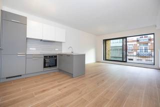 Produit d'investissement parfait dans un tout nouveau projet à fort potentiel locatif. Dans le projet Agatha Garden, situé dans la belle avenue...