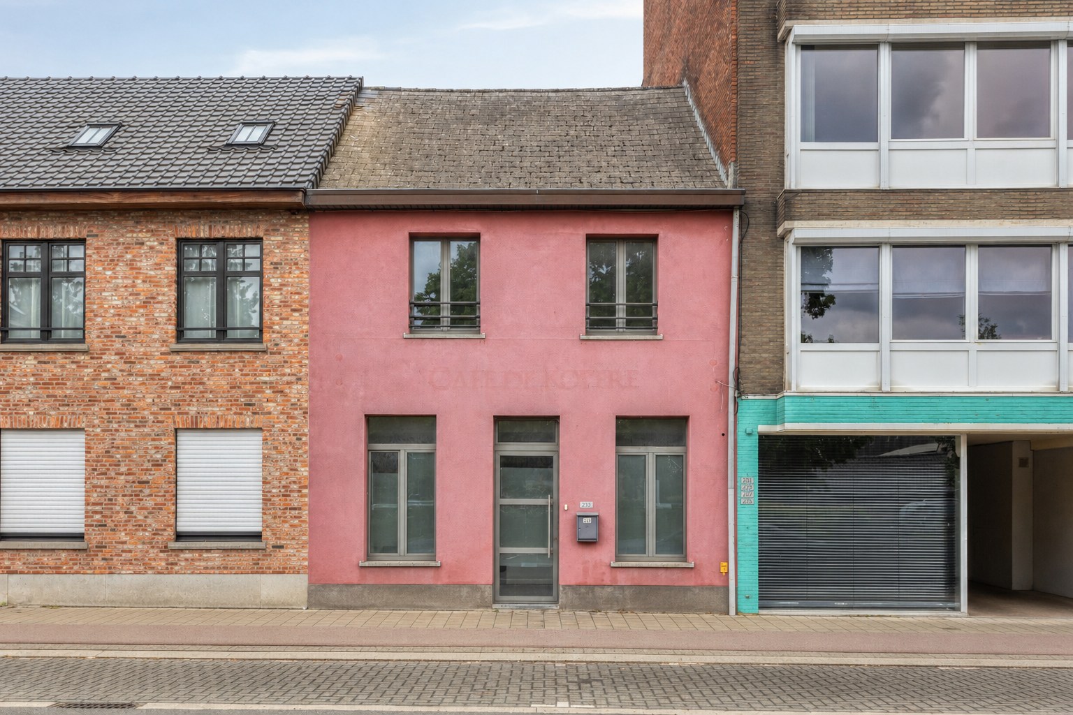 Handelswoning met 3-4 slpk. in Geel-centrum - foto 1