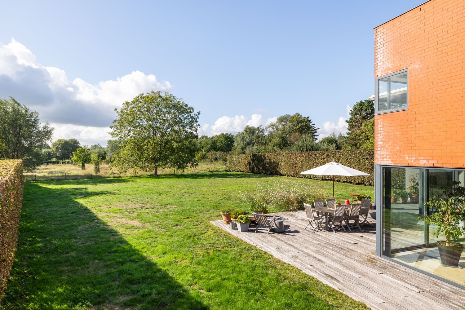 Riante, instapklare villa op prachtig perceel in Heusden - foto 1