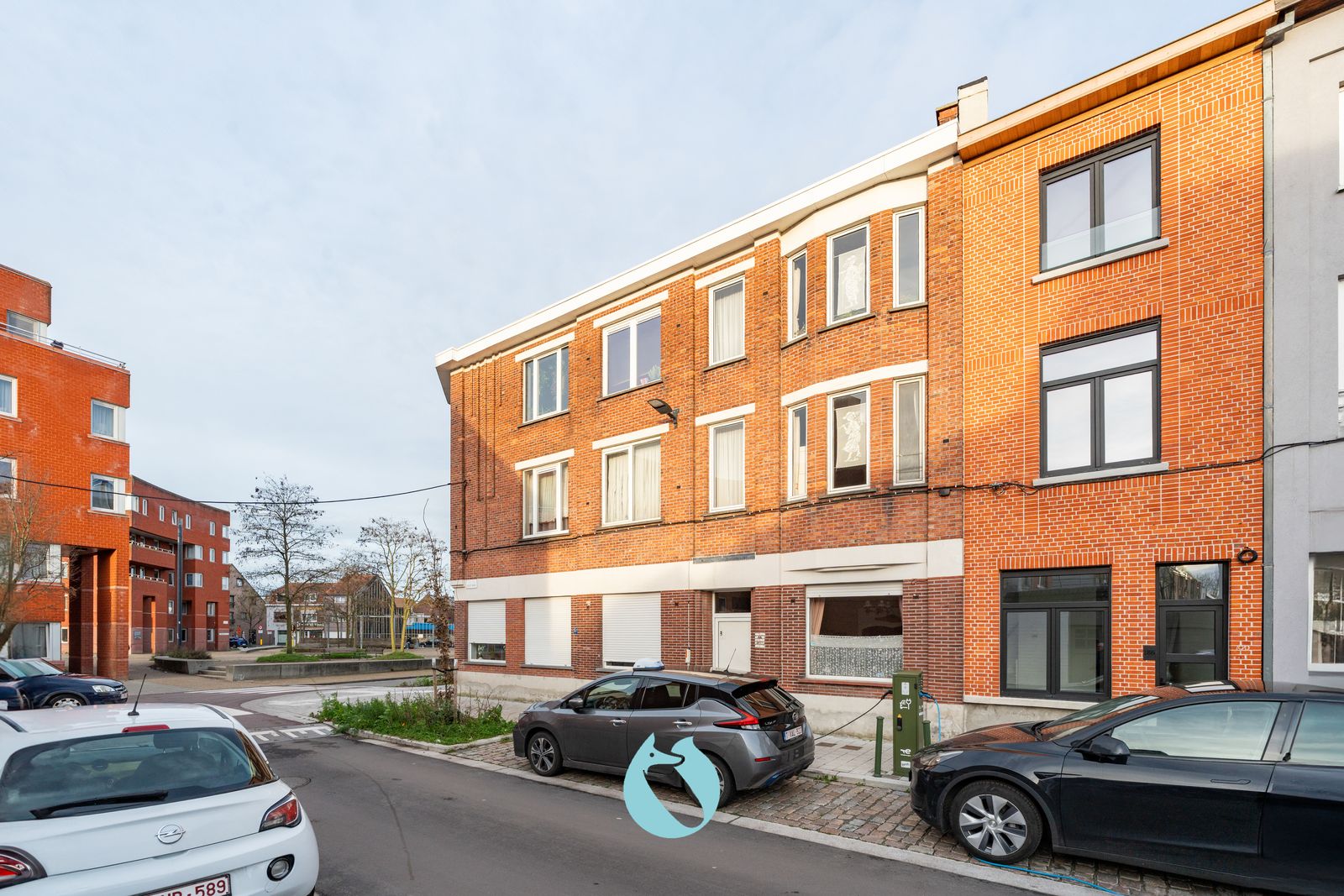 Te renoveren opbrengsteigendom op interessante ligging! - foto 4