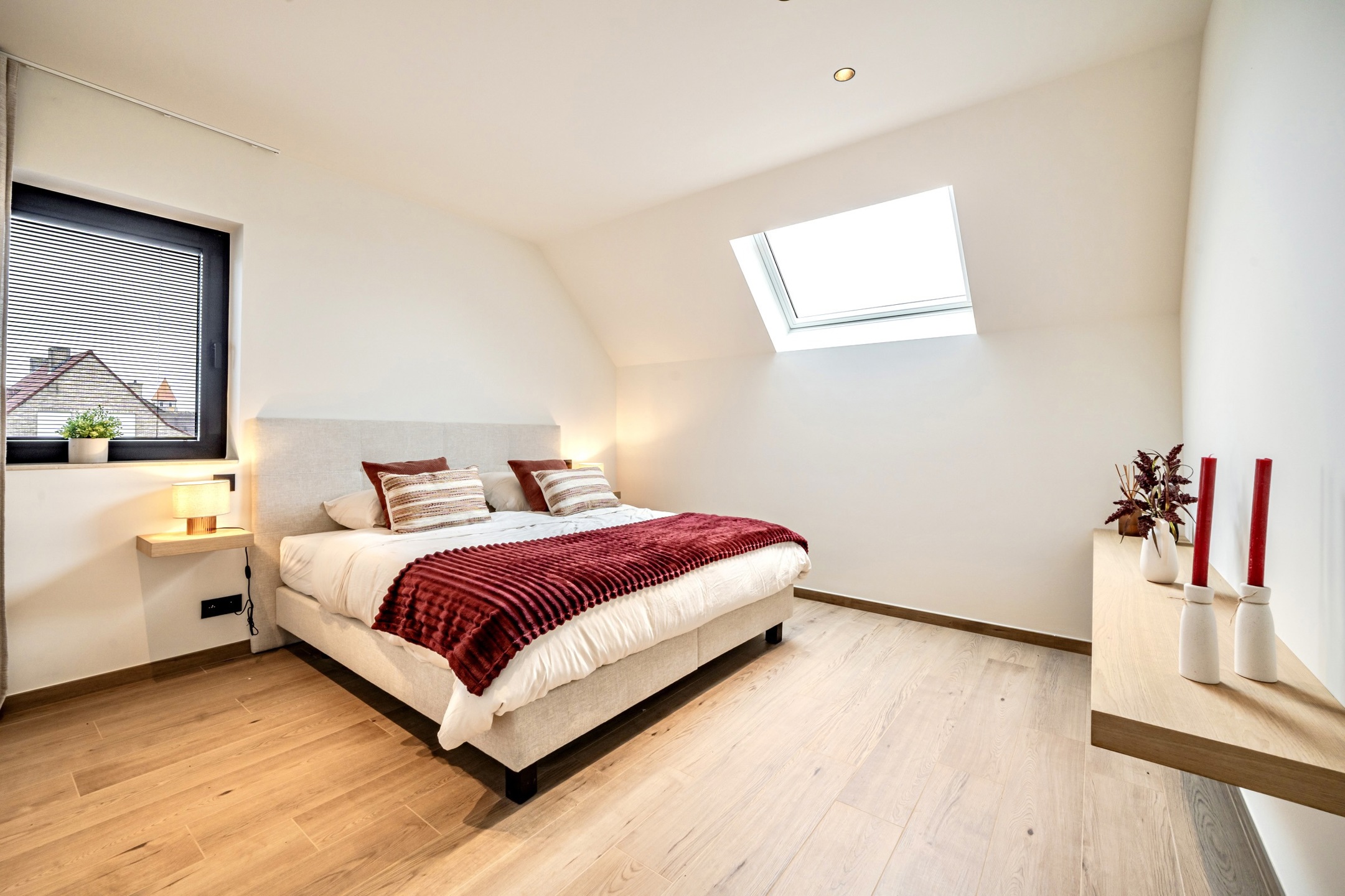 Kwalitatieve nieuwbouwwoning met tuin, carport en 3 slaapkamers.  - foto 3