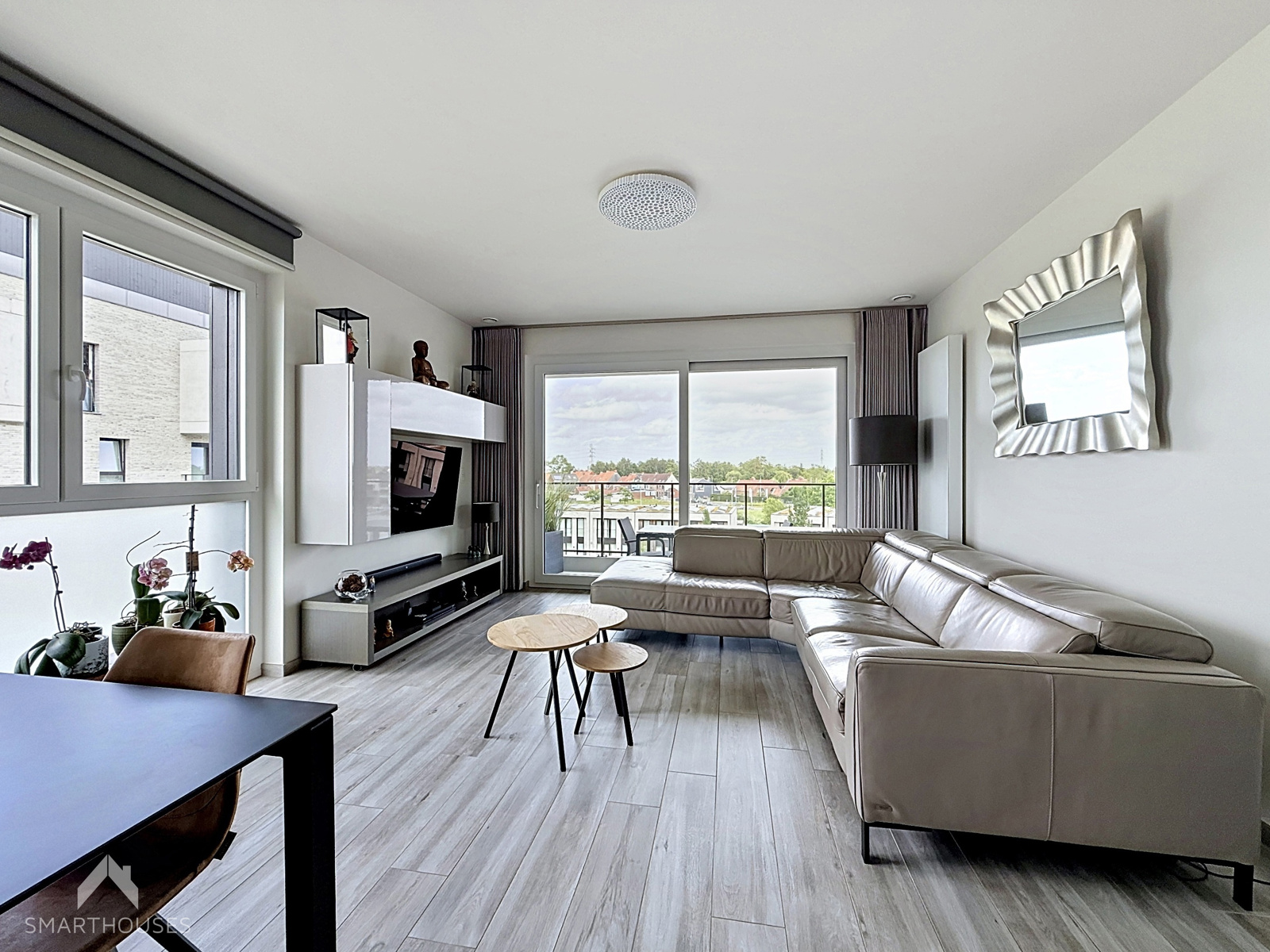 Energiezuinig appartement met 2 slpks, parking en bergingen - foto 2