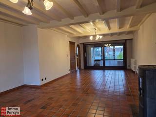 Ben je op zoek naar een ruim 3-slaapkamer appartement met een uitstekende verbinding?Dit instapklare duplex-appartement in Testelt combineert rust,...