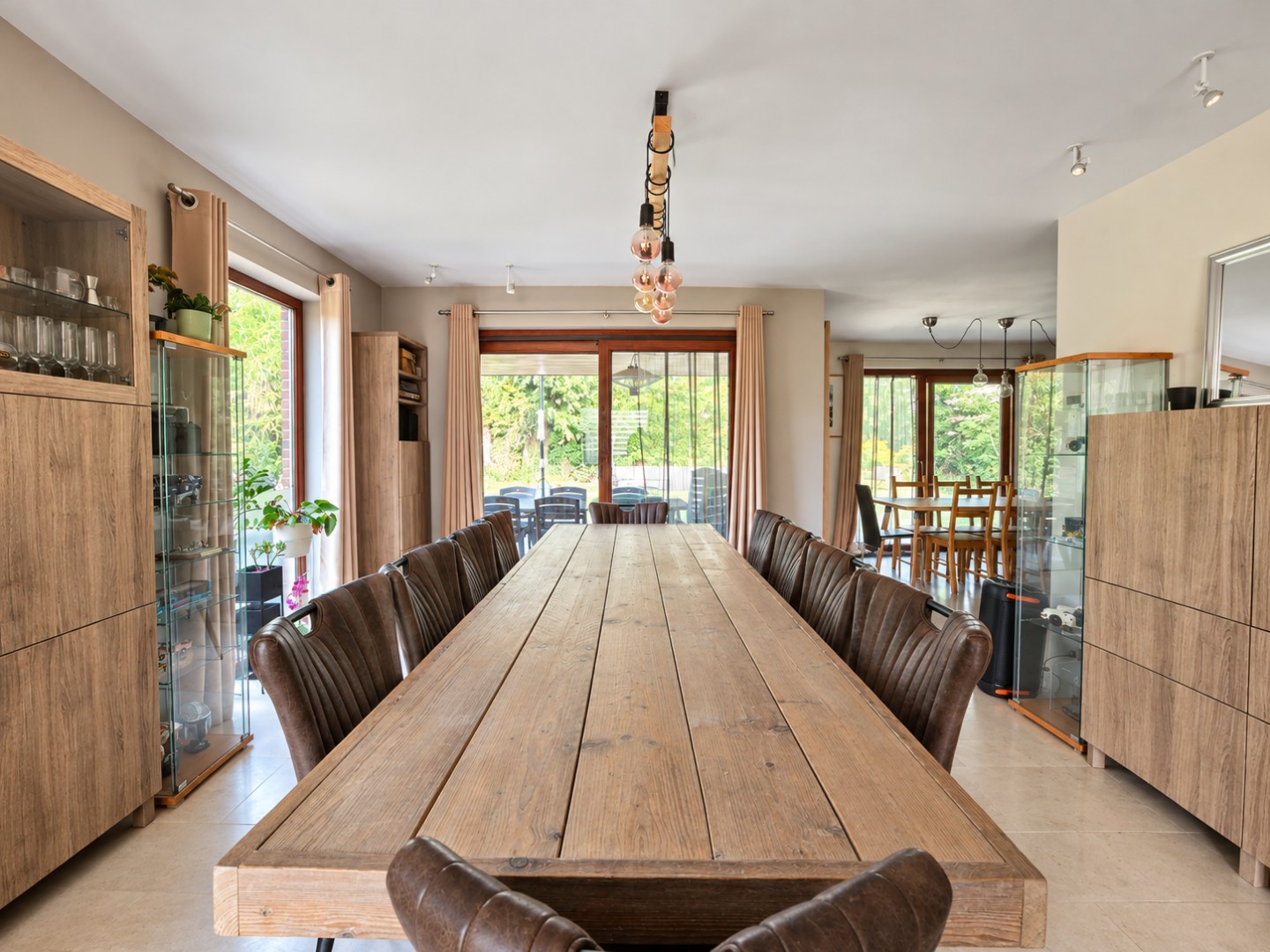 Villa met 4 slaapkamers in groene omgeving. - foto 5