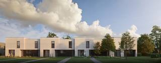 <p>Ontdek Woonerf Bastion in Edegem, een uniek nieuwbouwproject waar modern comfort en groen wonen perfect samenkomen. Gelegen vlak naast het prachtige Fort V en omgeven door natuur, geniet je hier dagelijks van rust, ruimte en een uitzonderlijke woonkwaliteit.</p><p>Deze energiezuinige woningen en appartementen zijn gebouwd met oog op de toekomst en behalen een indrukwekkend E-peil van E10. Dankzij de combinatie van een geavanceerde lucht/water-warmtepomp, vloerverwarming én vloerkoeling ervaar je het hele jaar door een aangenaam binnenklimaat. De integratie van zonnepanelen zorgt bovendien voor een lage energiefactuur en een duurzame levensstijl.</p><p>Binnenin geniet je van een doordachte indeling en kwalitatieve afwerking, met de mogelijkheid om jouw woning verder te personaliseren volgens jouw smaak. De kleinschaligheid van het project creëert een exclusieve en rustige woonomgeving, ideaal voor wie houdt van privacy en comfort.</p><p>Met ondergrondse parkeerplaatsen, ruime fietsenstallingen en een ligging nabij winkels, scholen en openbaar vervoer, biedt Bastion alles wat je nodig hebt binnen handbereik.</p><p>We betreden de woning in een aangename inkomhal die toegang geeft tot het gastentoilet en de ruime berging. Hier kan u de Viessmann warmtepomp terugvinden samen met de aansluiting voor wasmachine/droogkast. Als we verderlopen komen we in een mooie lichtrijke leefruimte dankzij de grote schuifraam naar de tuin. De half-open keuken is voorzien van alle toestellen en kan naar eigen smaak verder gekozen worden bij de keukenbouwer.</p><p>Op de eerste verdieping is er een aangename overloop die toegang geeft tot de 3 slaapkamers. Er is een aparte berging waar we het ventilatiesysteem type D terugvinden. Als laatste is er een badkamer voorzien van toilet, dubbele lavabo en ruime douche. Ondergronds kan u een staanplaats en berging mee aankopen. Er zijn ook bezoekersparkings voorzien en fietsenstalling.  </p><p>Woon in harmonie met de natuur, zonder in te boeten aan bereikbaarheid en luxe. Bastion is meer dan wonen — het is thuiskomen.</p>