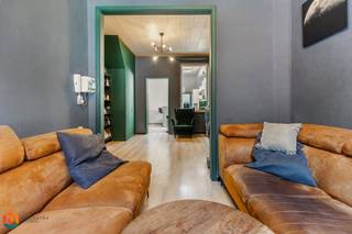 Op een goede locatie te Lier bevindt zich deze op te frissen woning met 2, mogelijks 3, slaapkamers. U bevindt zich hier op wandelafstand van...