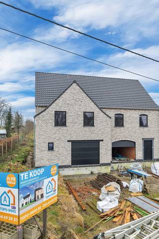 House for sale in Haaltert