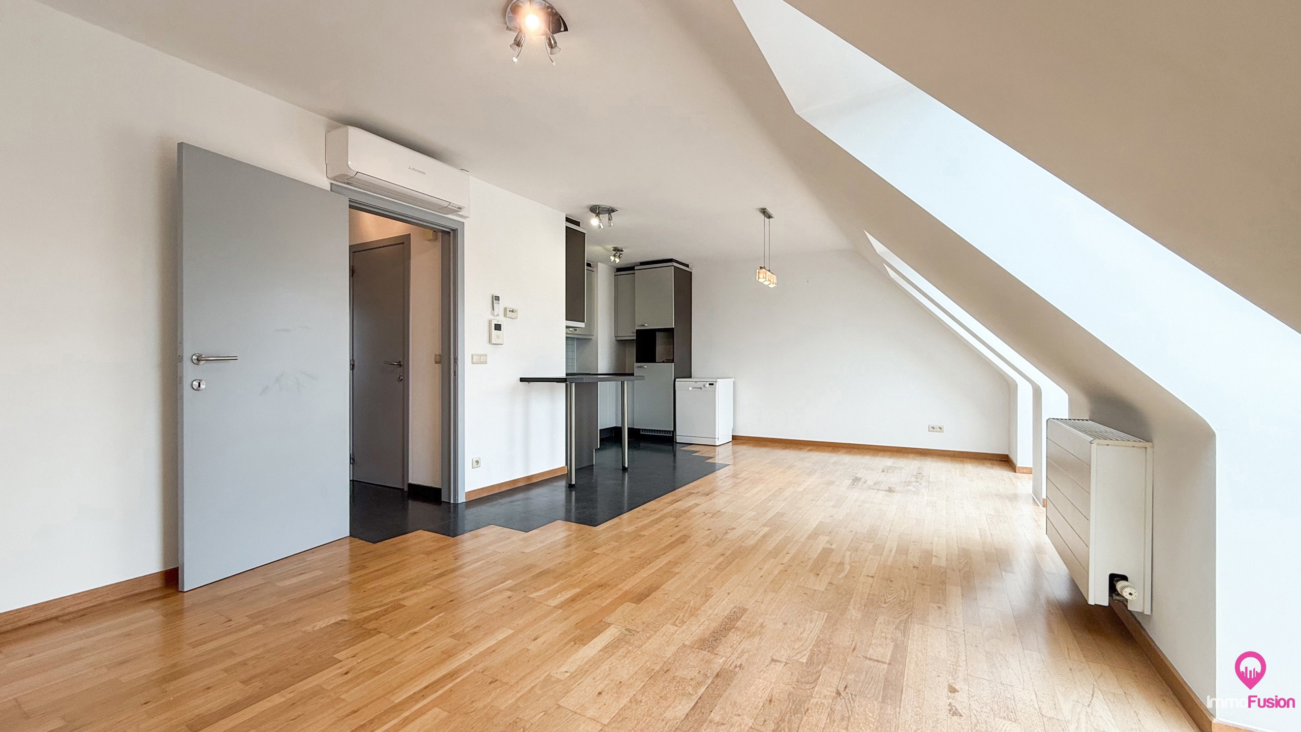 Duplexappartement met terras met uitstekende verbinding! - foto 4