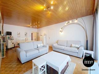 Immo Store présente un AGRÉABLE ET IDÉALEMENT SITUÉ APPARTEMENT 2 CHAMBRES, situé au QUATRIÈME ÉTAGE d’une copropriété bien entretenue, avec...