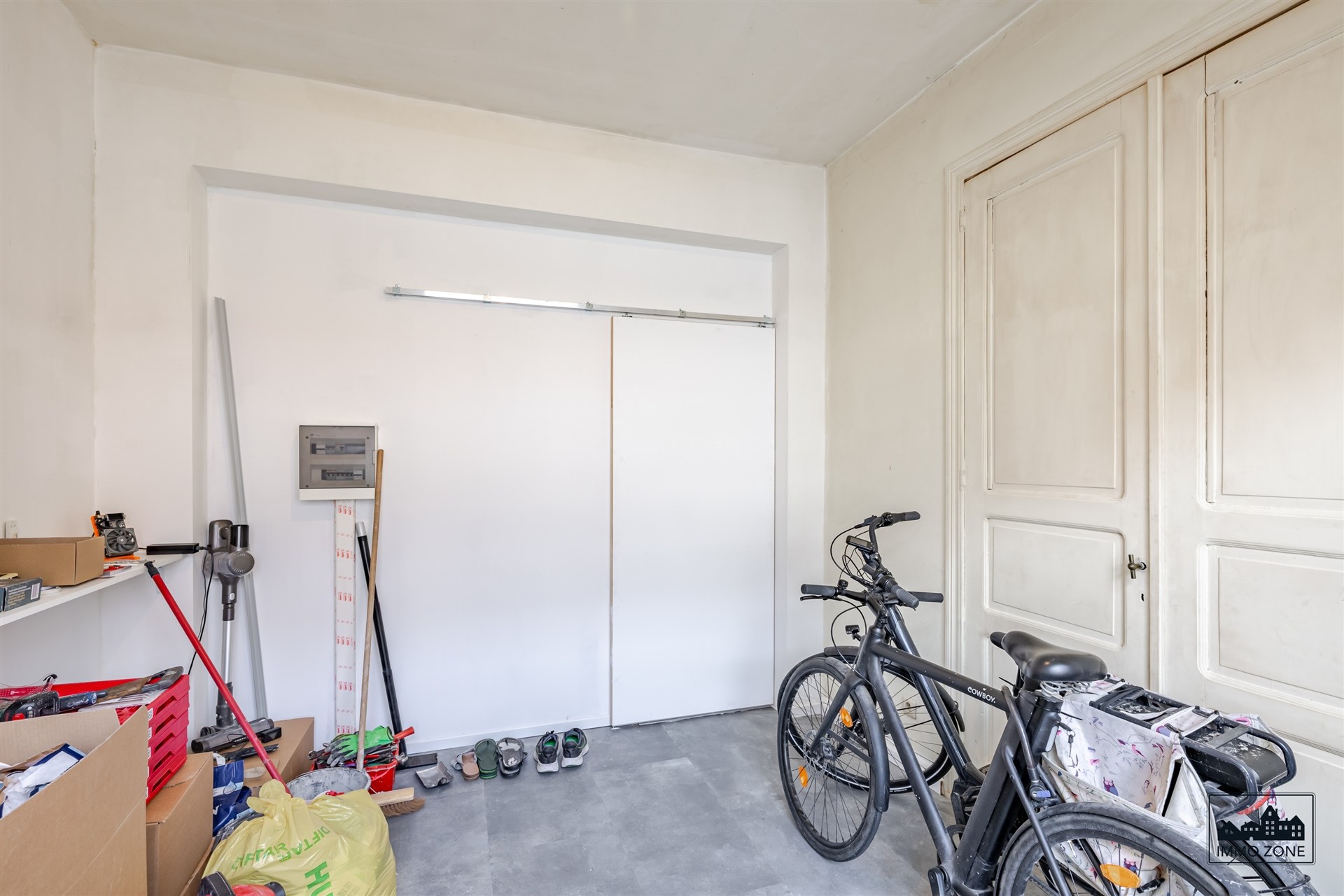 Instapklare, aangename rijwoning op centrale locatie! - foto 3