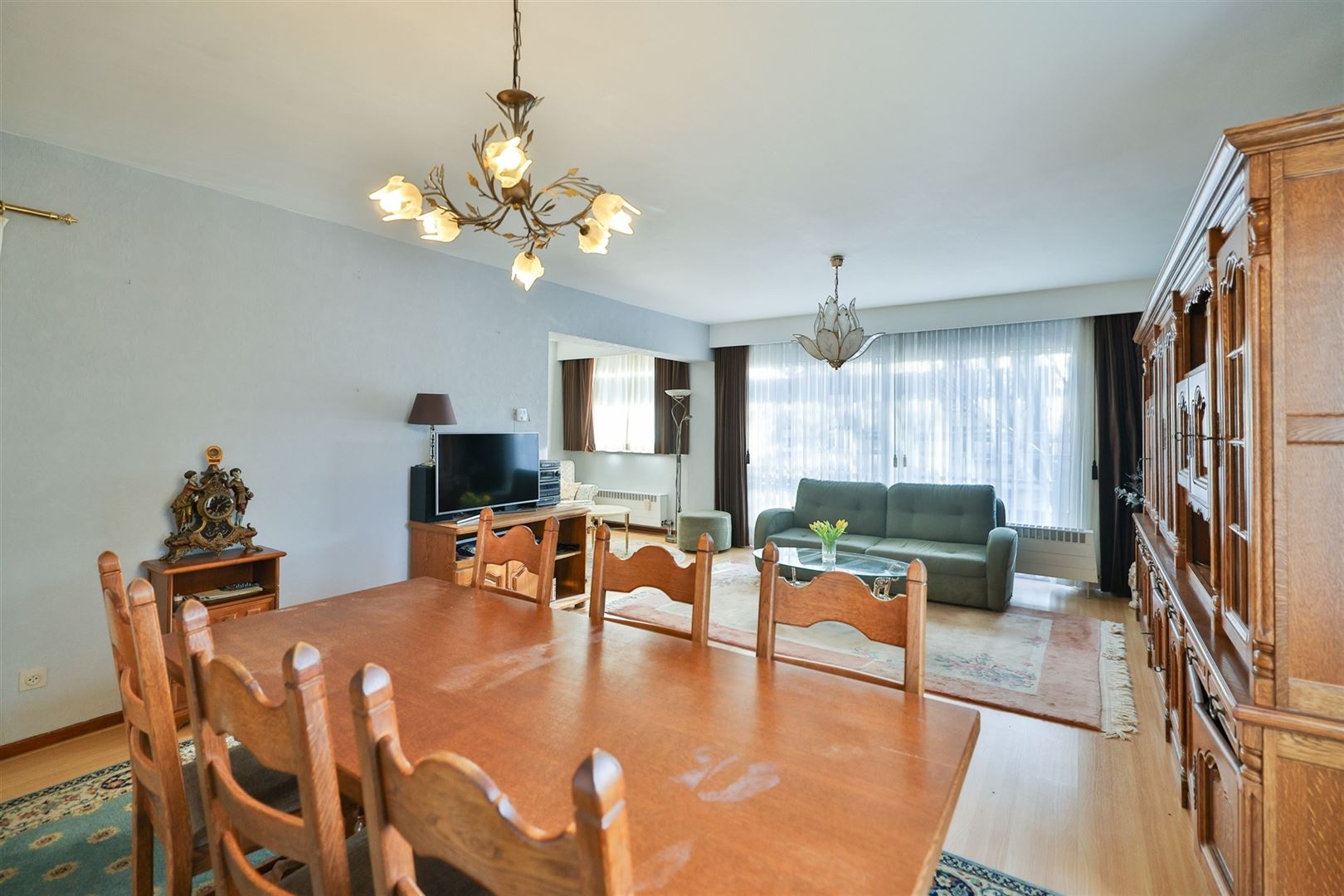 Ruim appartement (100m²) met 2 slaapkamers te Mortsel - foto 4