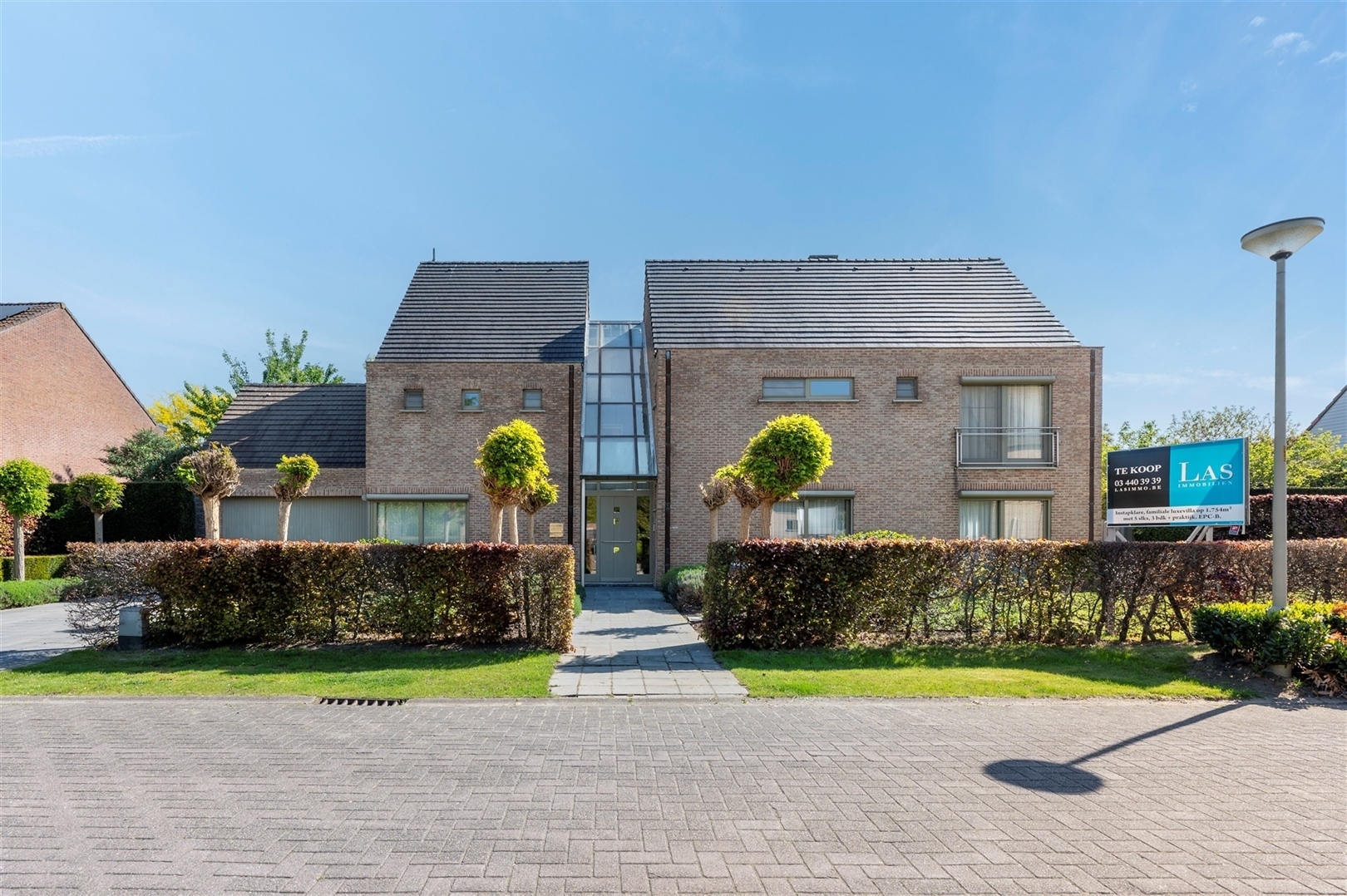 Wilrijk ∣ Instapklare luxevilla op 1.754m²  - foto 2