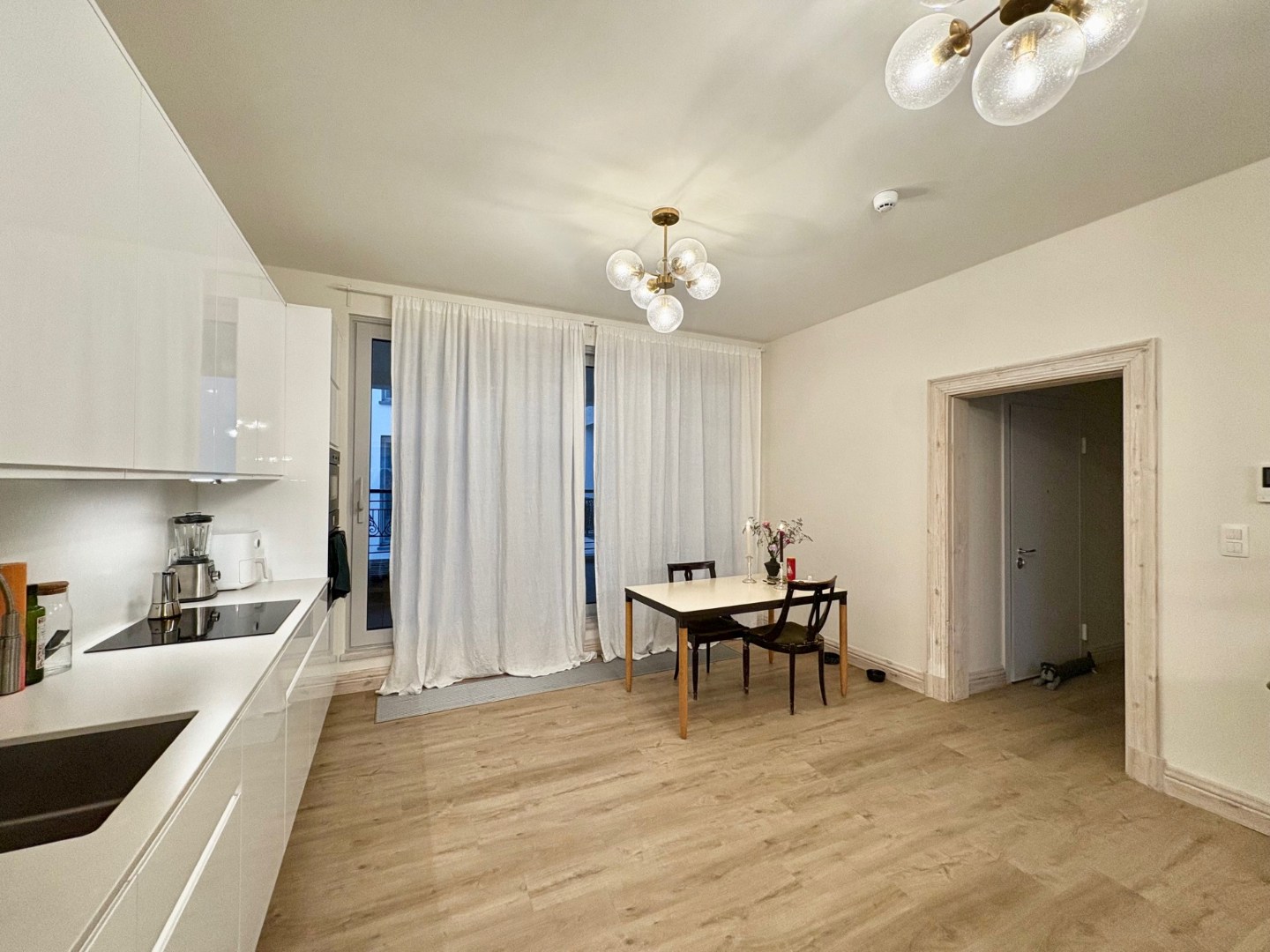 Sfeervol 1-slaapkamerappartement met groot terras - foto 4
