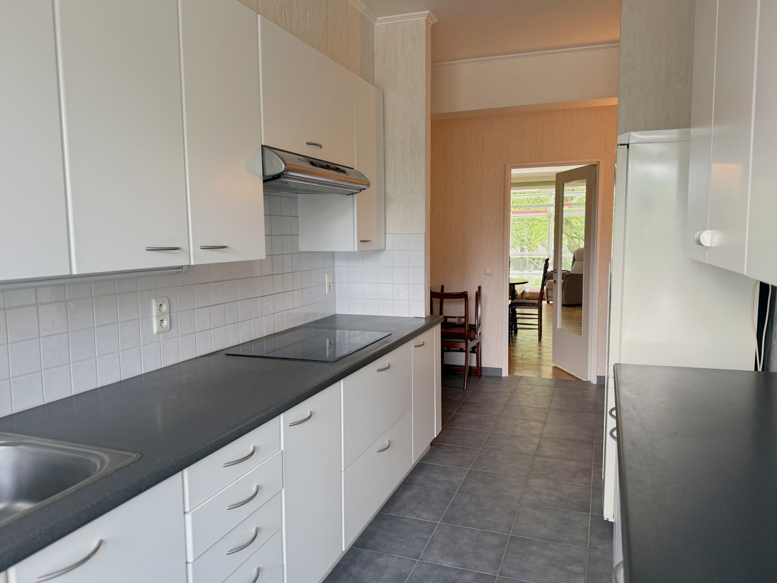 Verzorgd appartement met 2 ruime slaapkamers – Linkeroever - foto 5