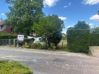 Bouwgrond met een oppervlakte van 665m² te Essen-centrum, voor het oprichten van een vrijstaande woning! Het betreft hier een interessante...