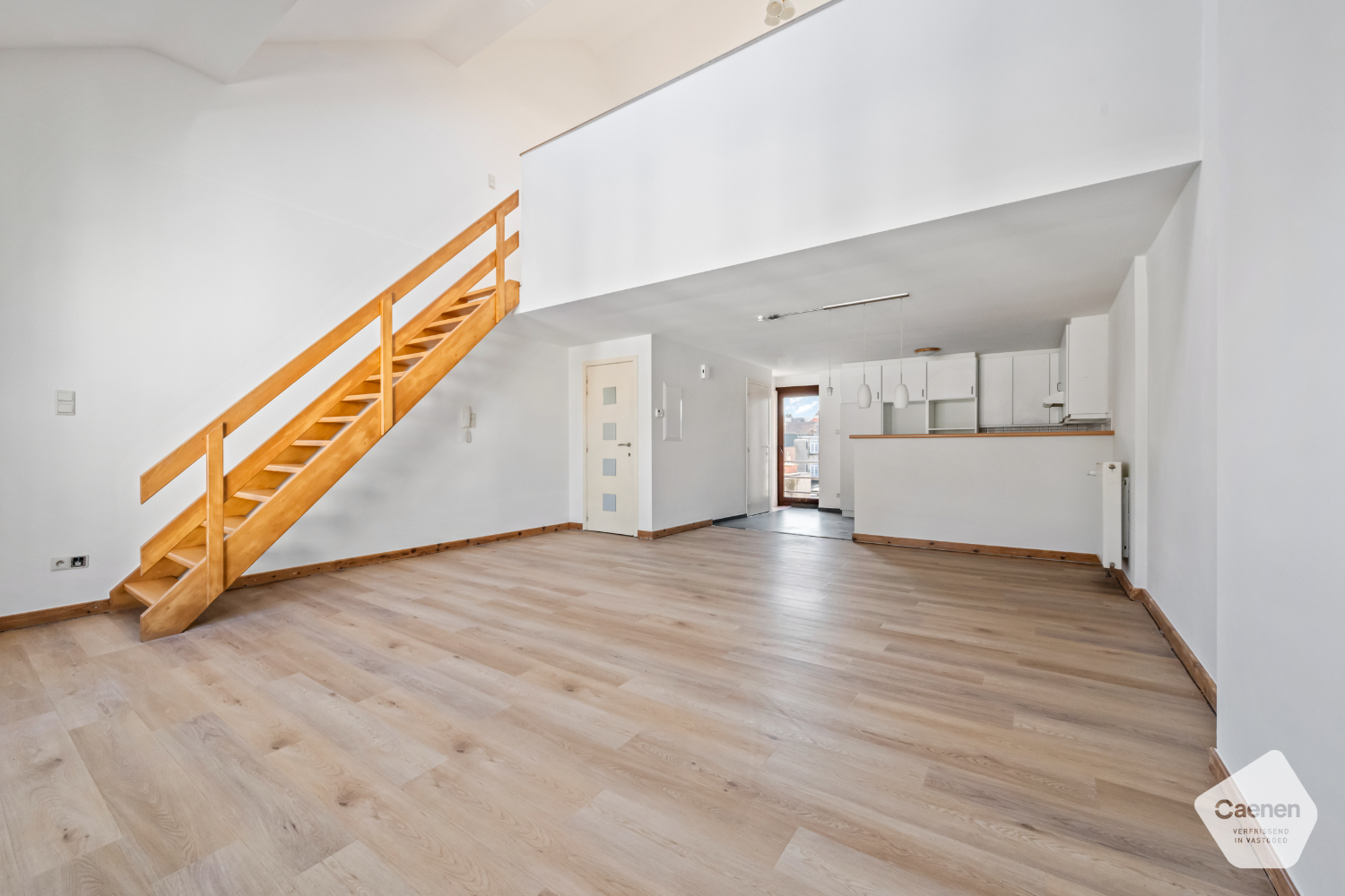 Charmant appartement duplex avec 1 chambre près de la plage et du centre-ville - photo 2