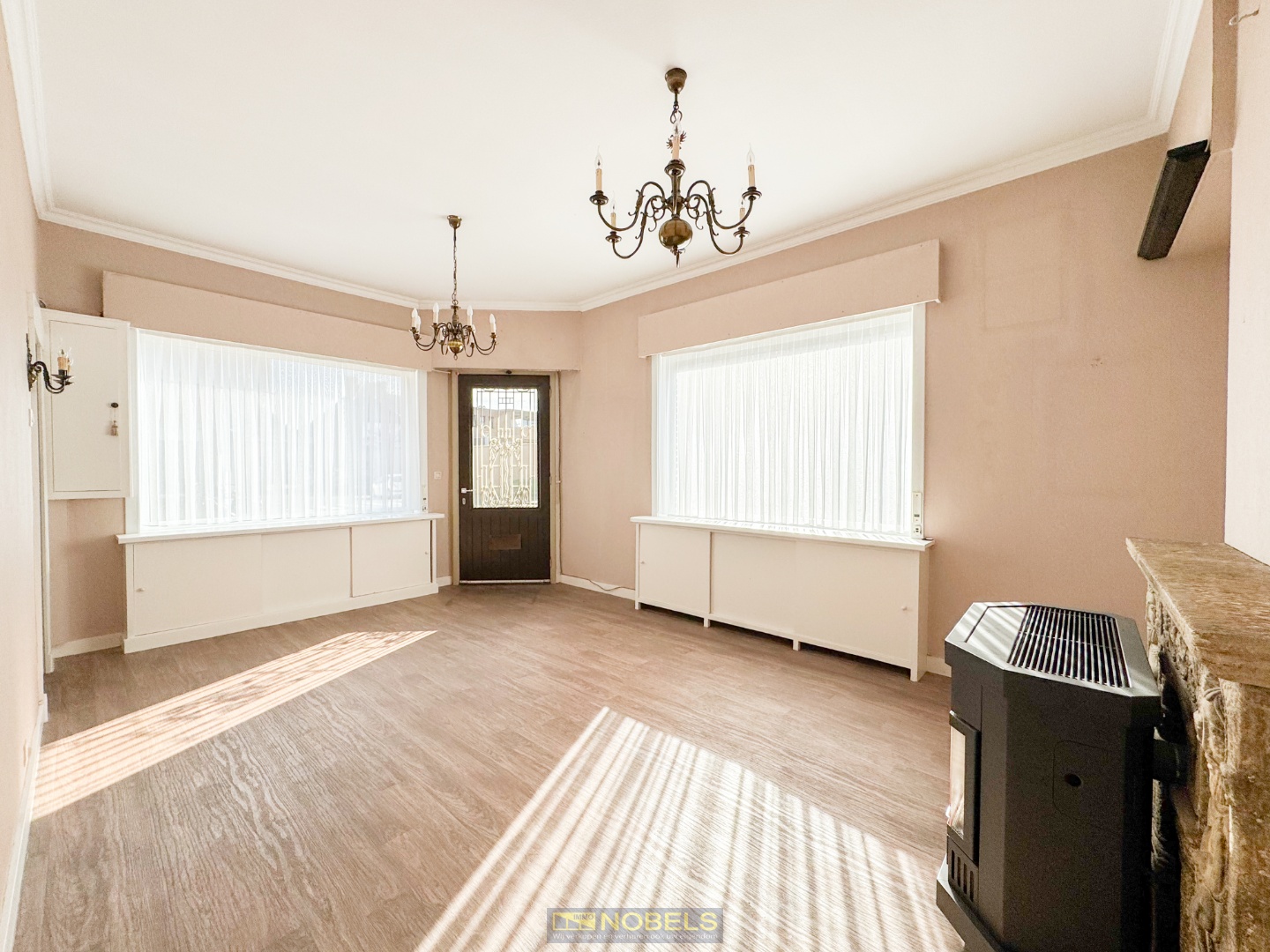 Te koop, te moderniseren hoekwoning met garage op gunstige ligging te Merelbeke! - foto 5