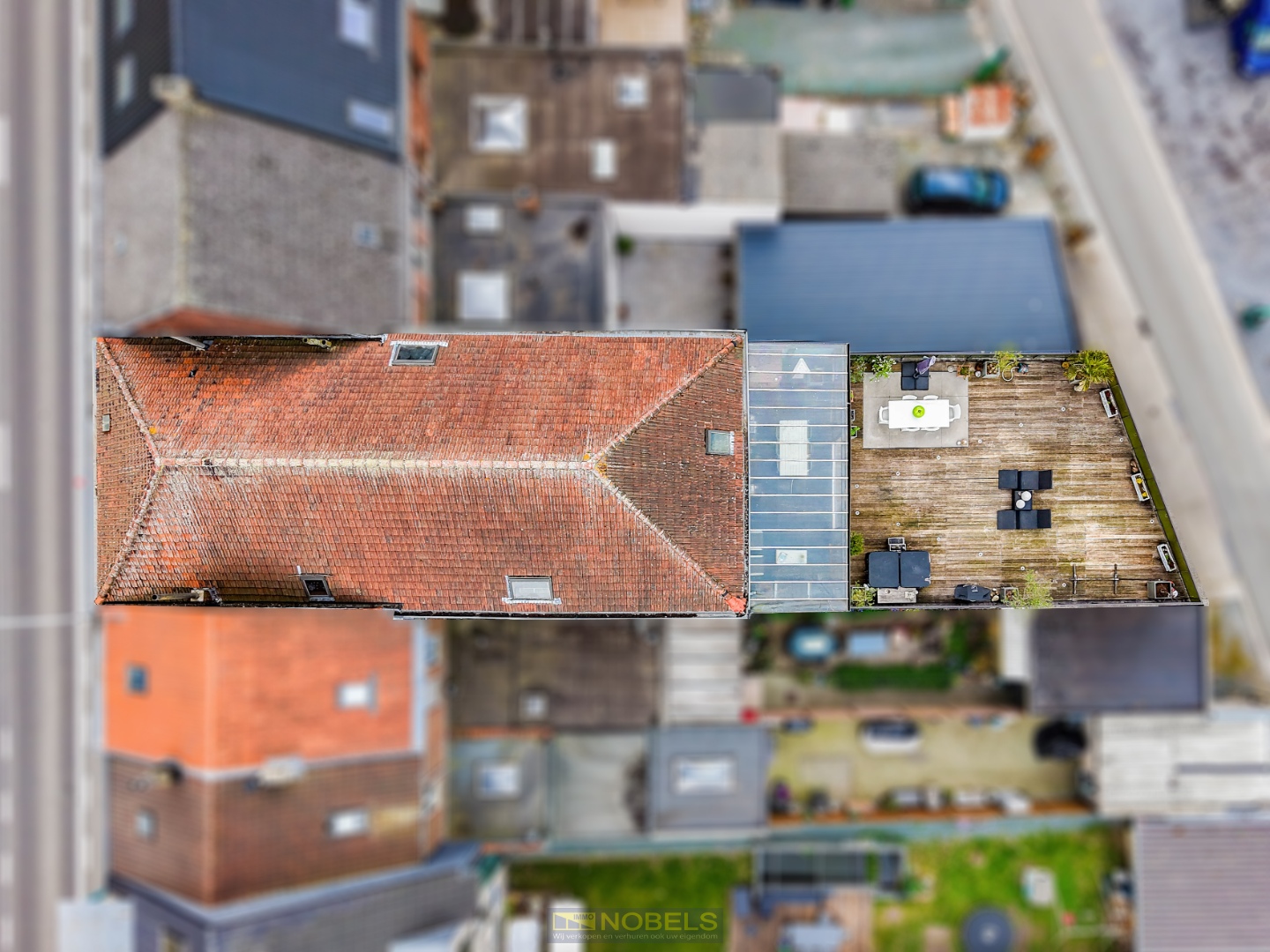 Te koop, veelzijdige eigendom met woonst en magazijn (300m²) met veel visibiliteit te Ninove - foto 5