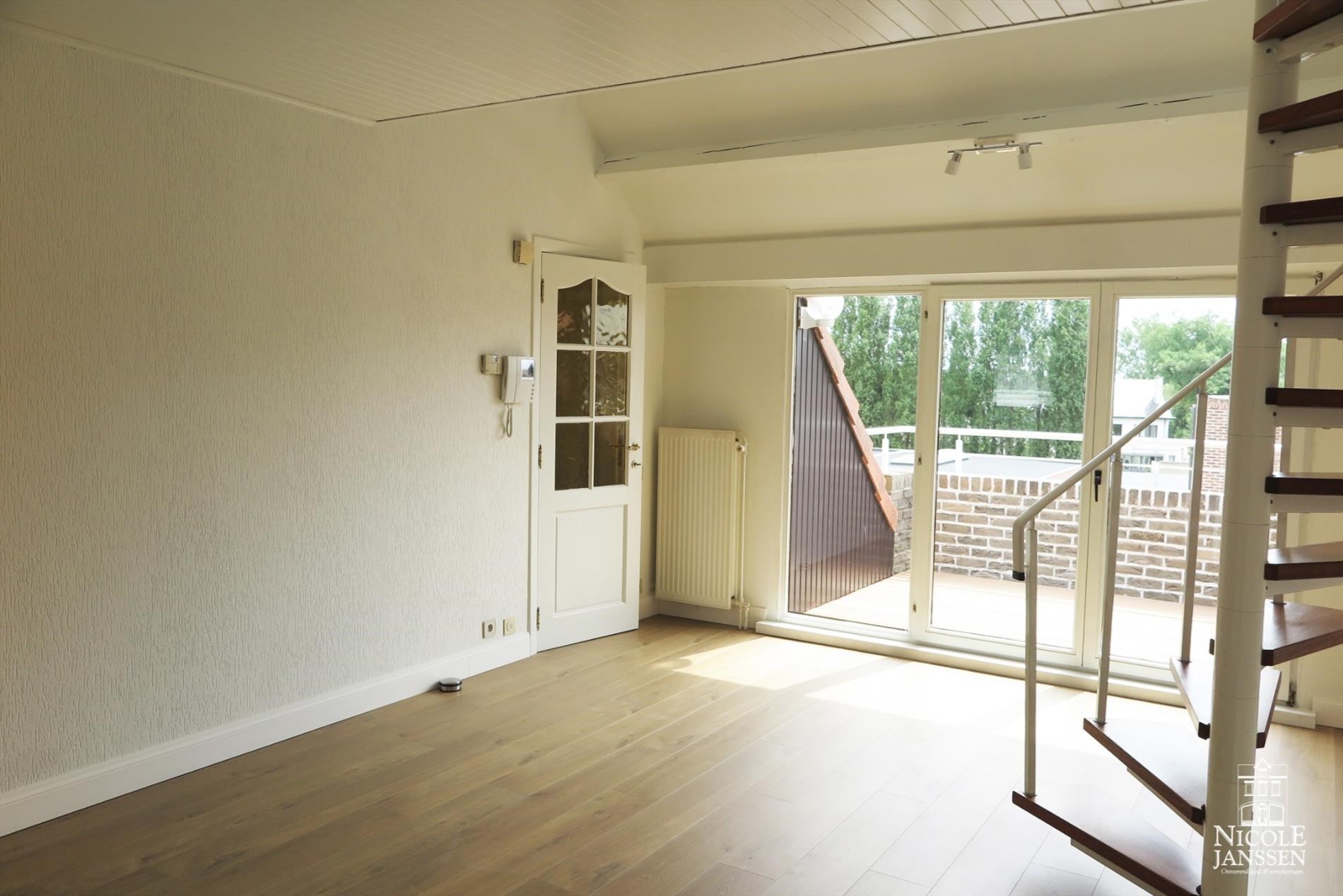 Duplex-appartement - foto 3