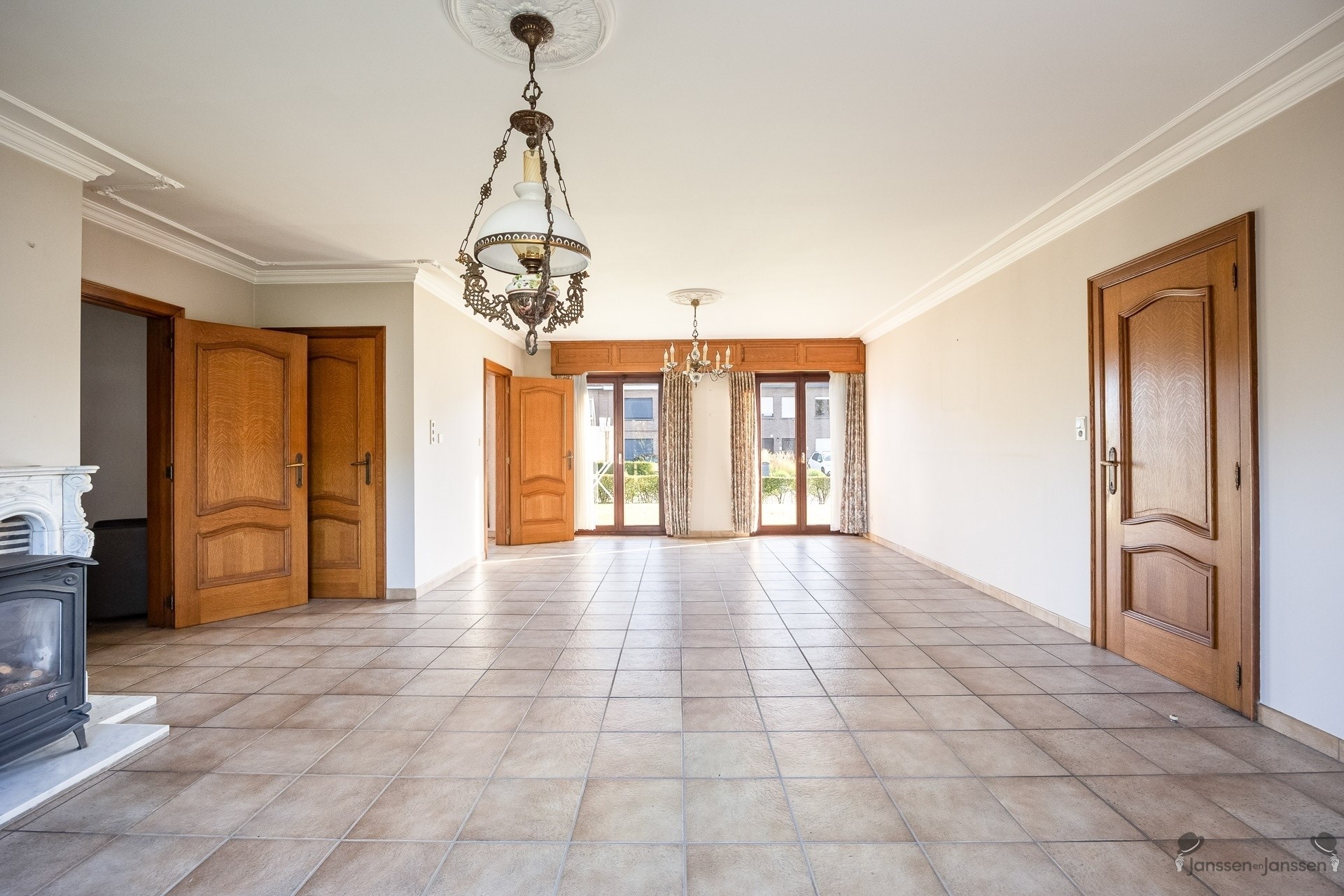 Rustig gelegen villa met uitgestrekte tuin - foto 5