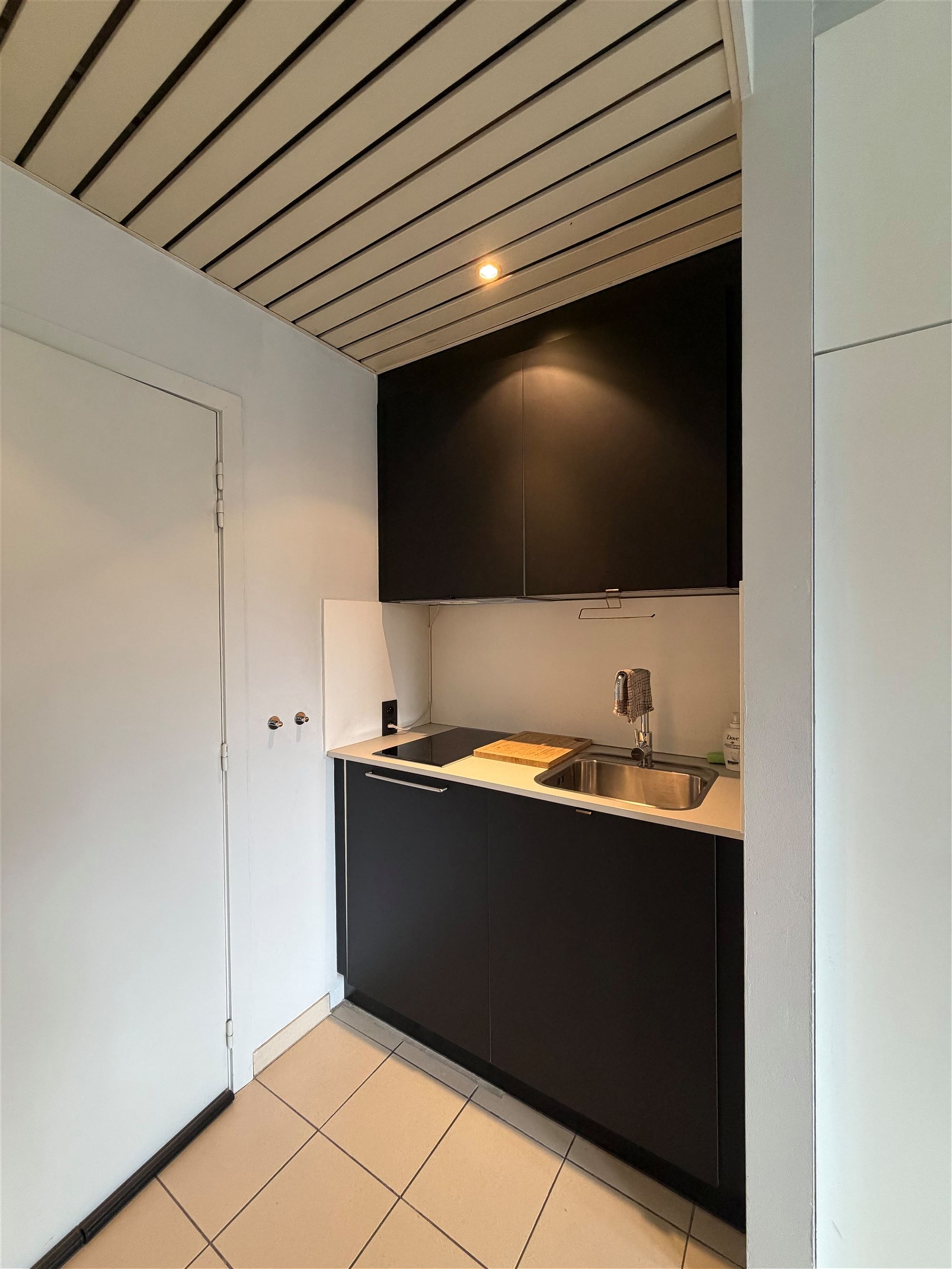 Apartment - photo 5