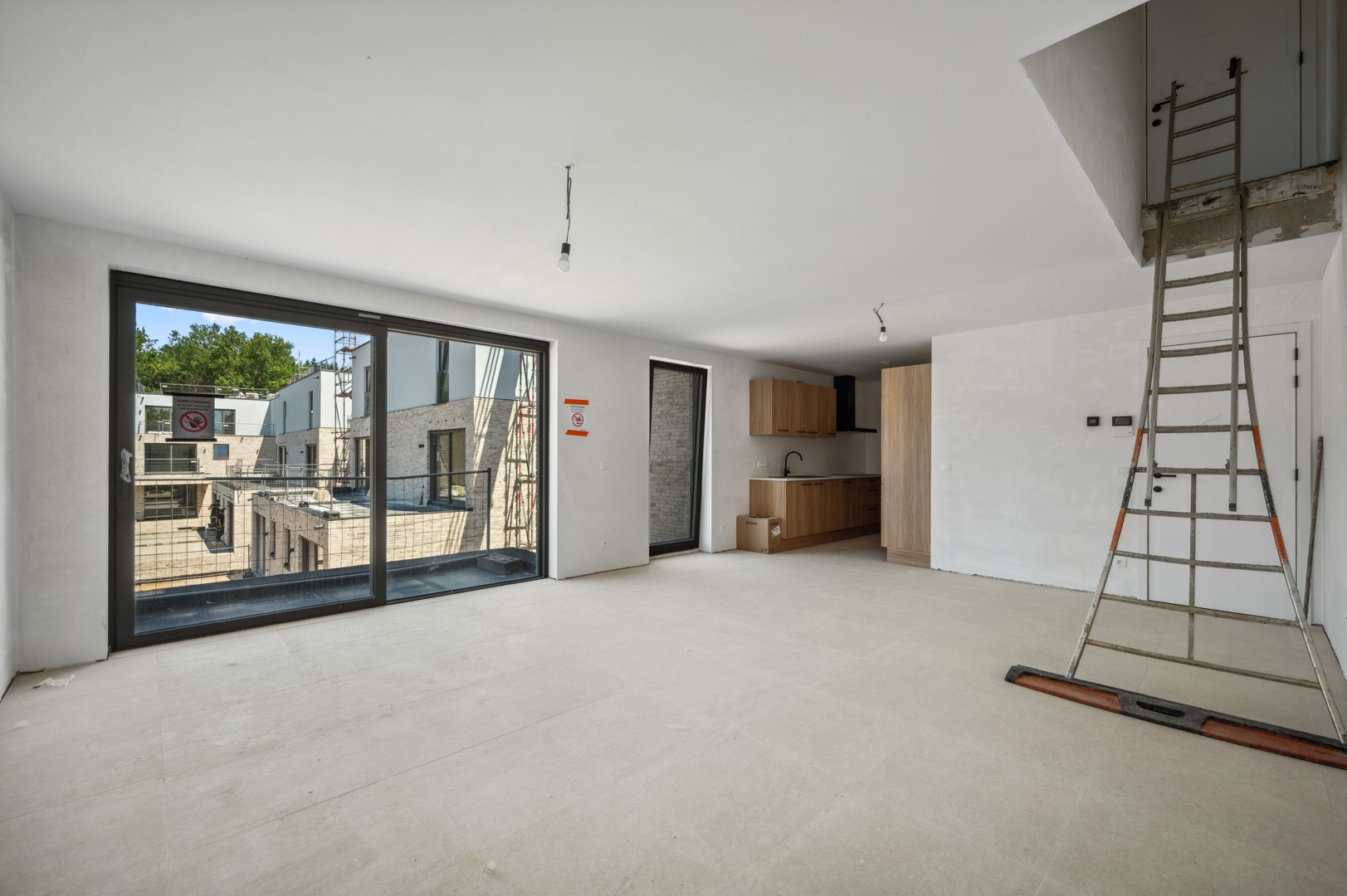 Laatste appartement met 2 slaapkamers, parkeerplaats en berging - foto 3