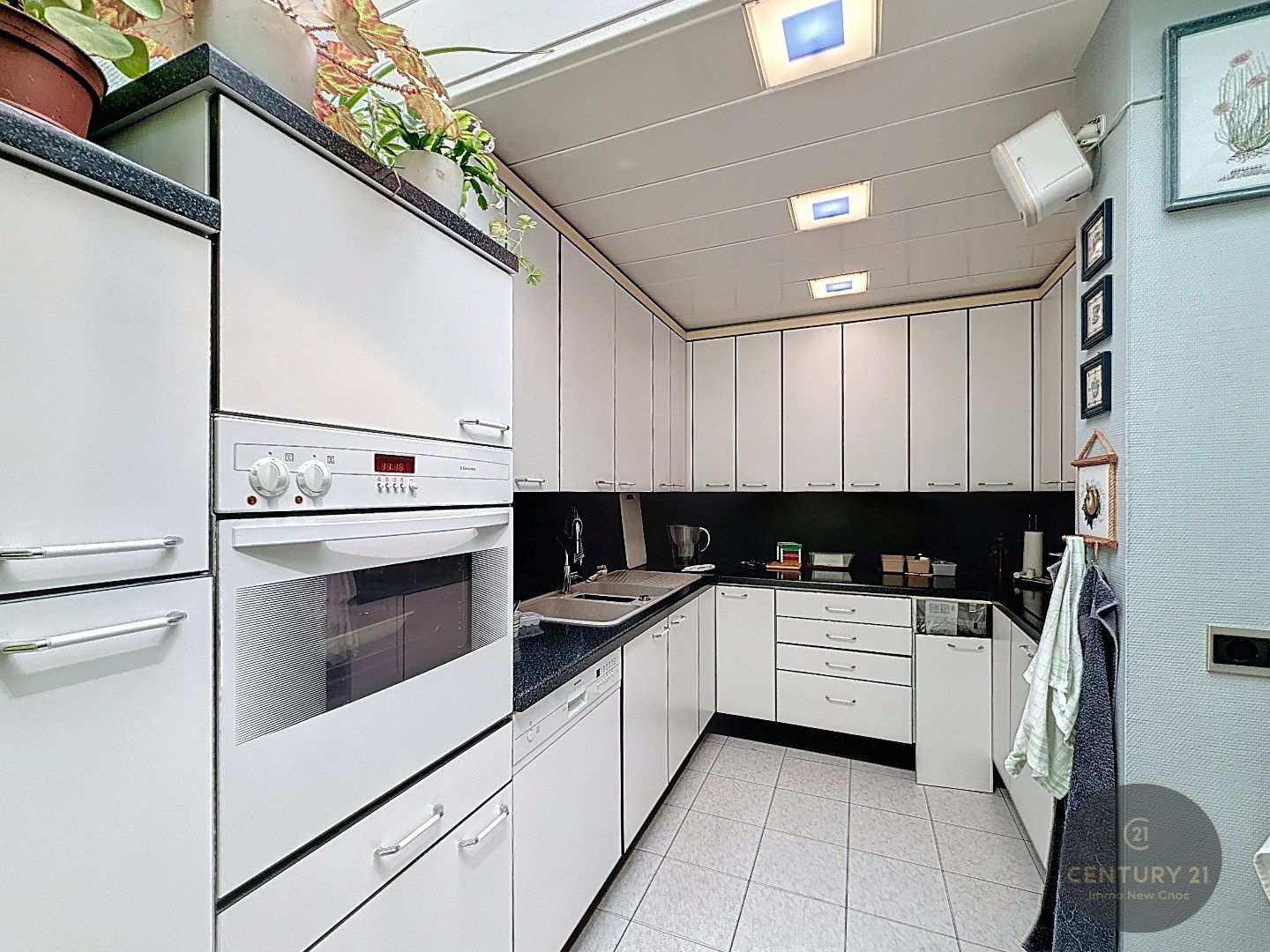 Te renoveren ruime woning met 4 slaapkamers in het hart van Oud-Knokke - foto 5