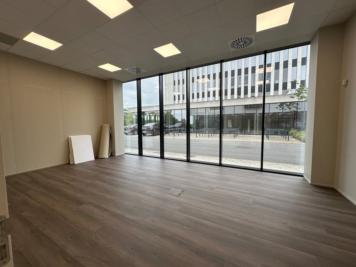 Office spaces for rent at the Flanders-Field Business Park - photo 2