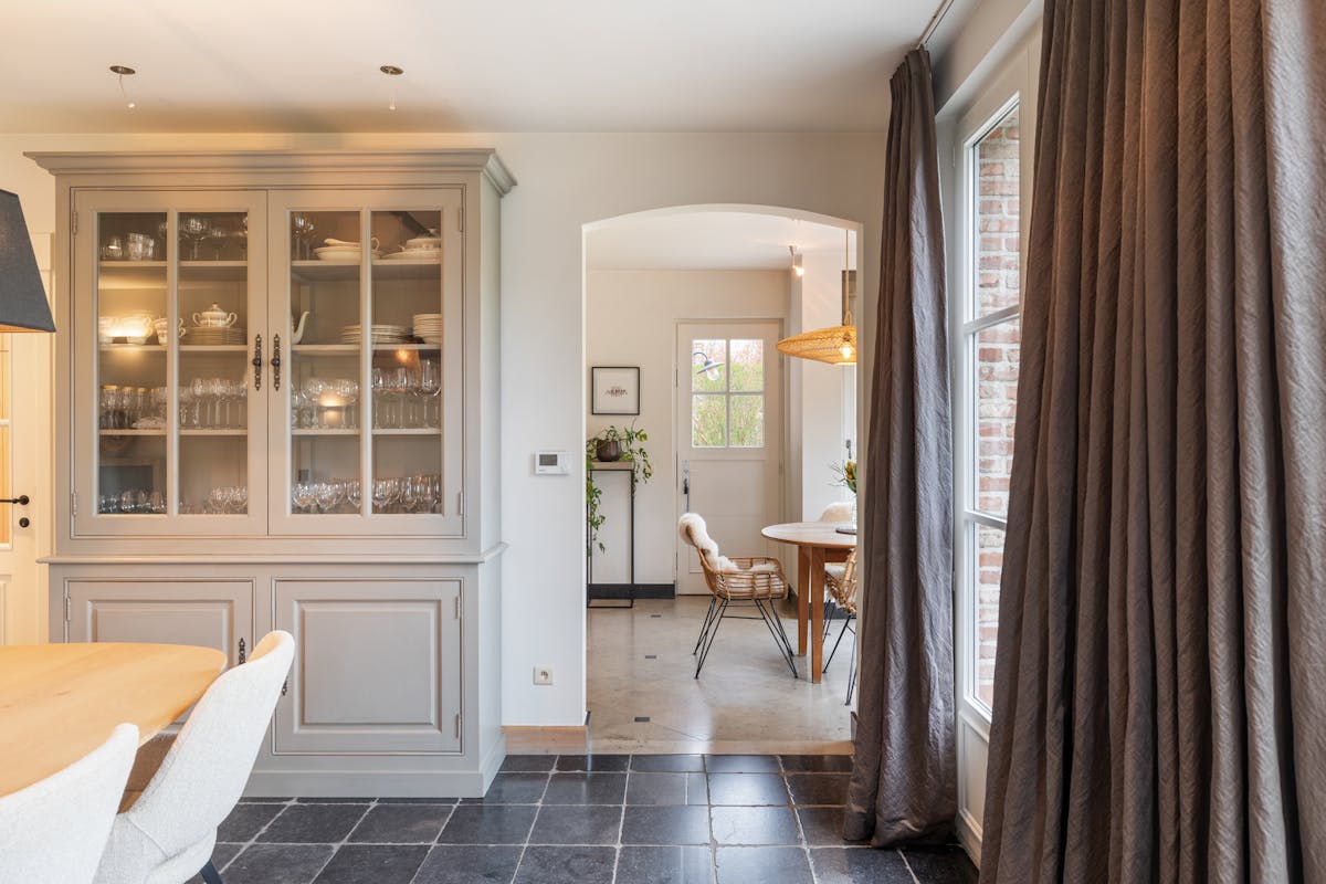 Karaktervolle landelijke villa met hoogwaardige afwerking in Boortmeerbeek - foto 3