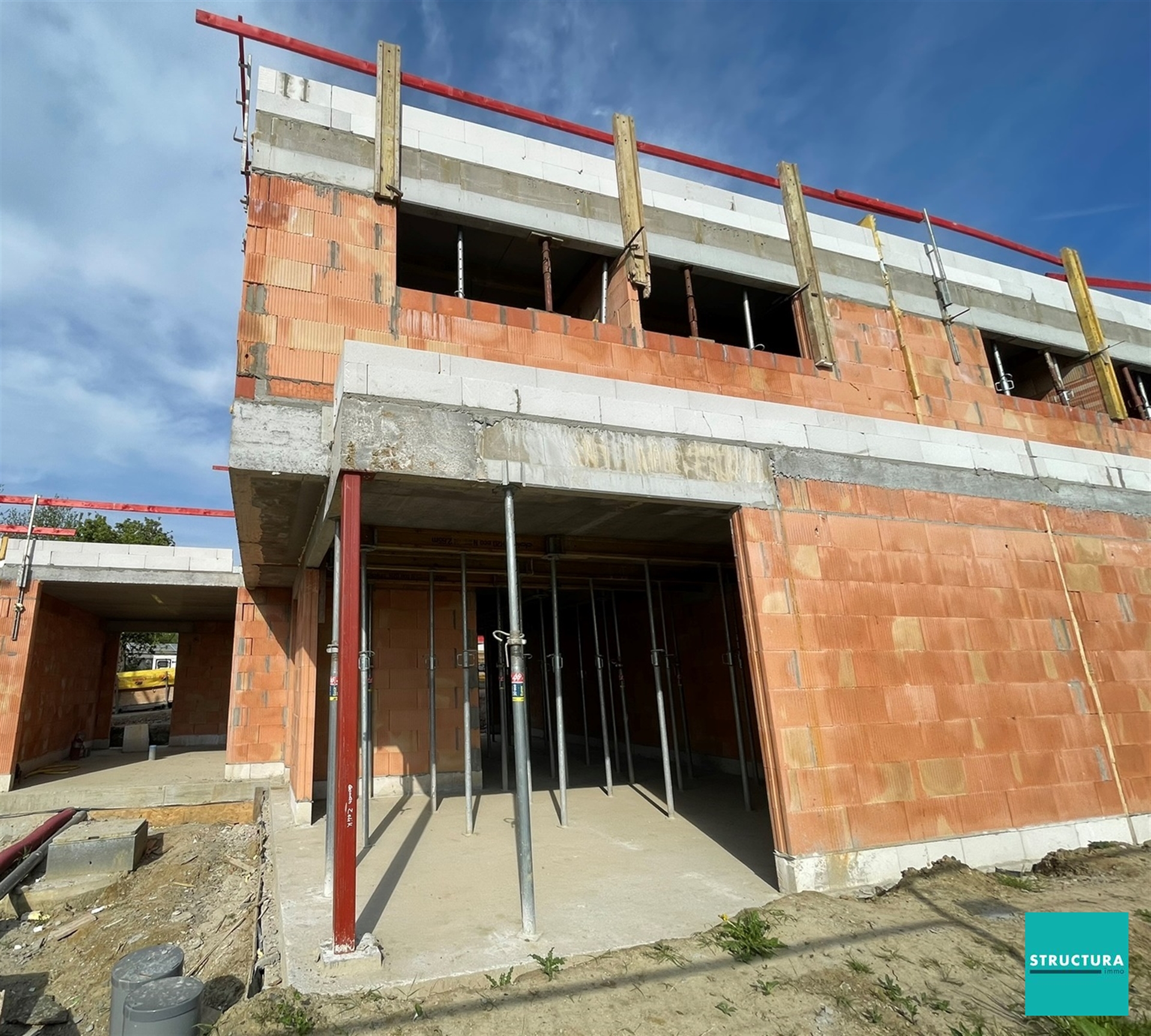 Nieuwbouwwoning in een rustige verkaveling - foto 1