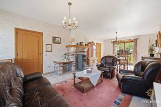 Bezoekdag zaterdag 02/05/2026, inschrijven via www.polares.euDeze open bebouwing uit 1993 is gelegen op een centrale locatie te Wijgmaal, op een...