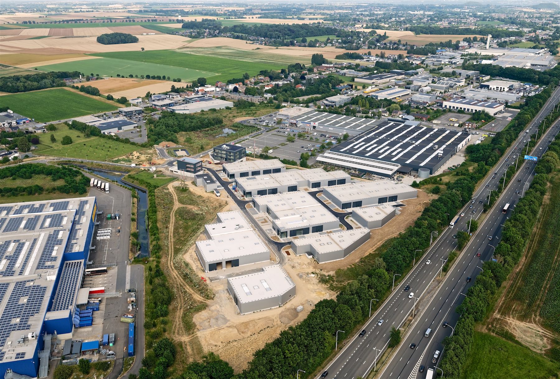 KMO-unit 753 m² | Uitzonderlijke voorwaarden - foto 4