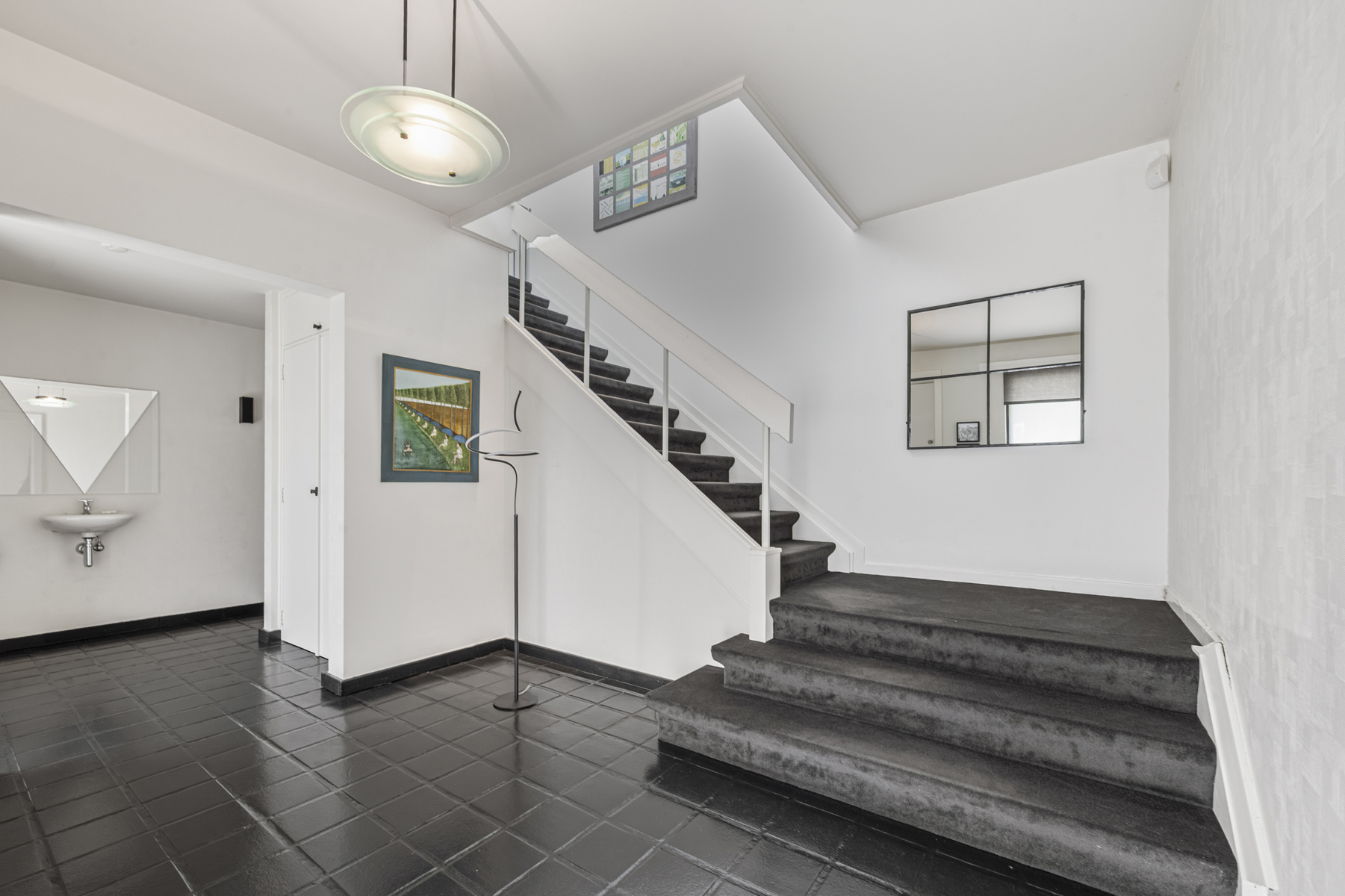 Moderne villa in een residentiële woonwijk - foto 2