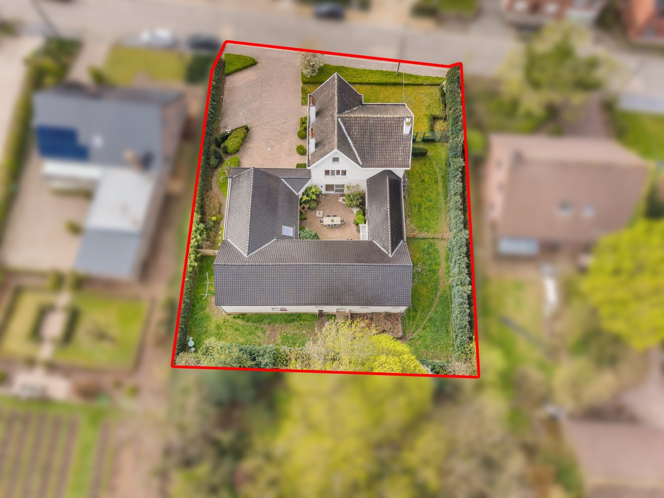 Unieke vierkantshoeve met praktijkruimte te Kozen (Nieuwerkerken) 🏡✨ - foto 3