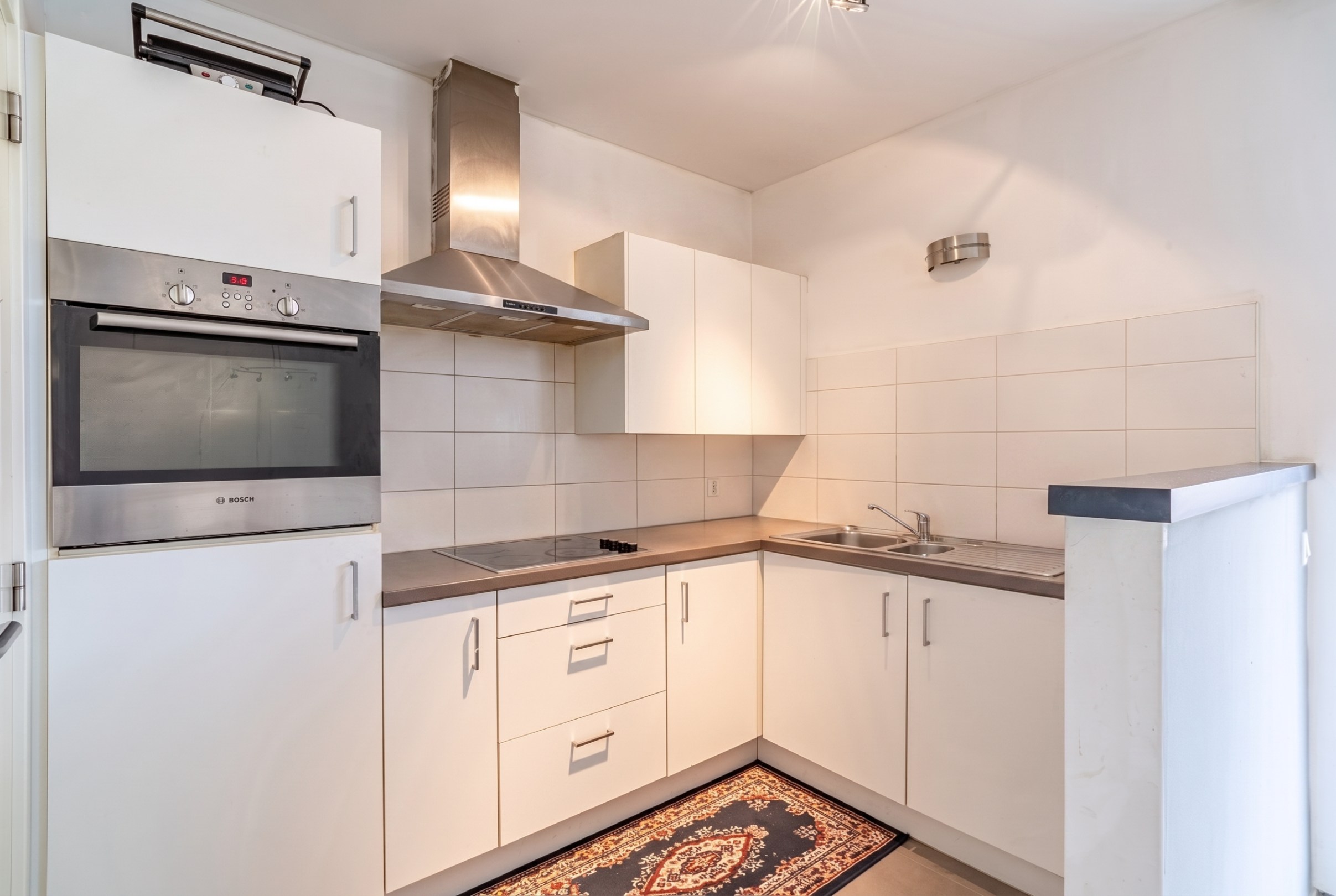 INSTAPKLAAR APPARTEMENT OP TOPLOCATIE IN WAREGEM - foto 4