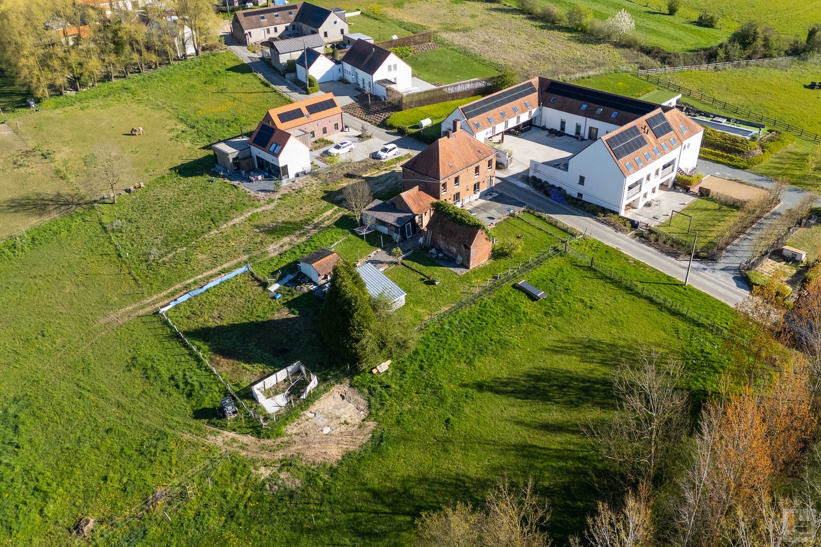 Te renoveren woning op 2991m2 op unieke locatie - foto 5