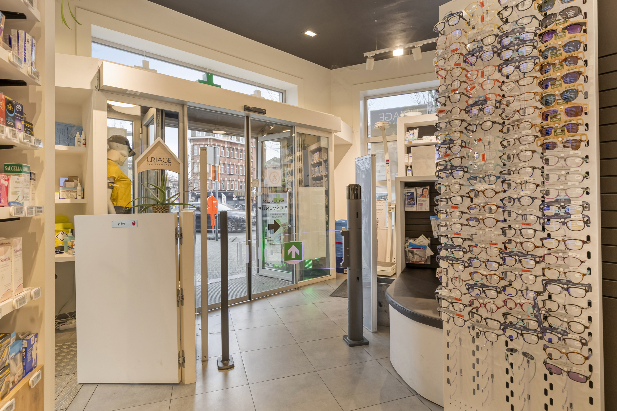 Commercial for sale in Anderlecht - photo 2