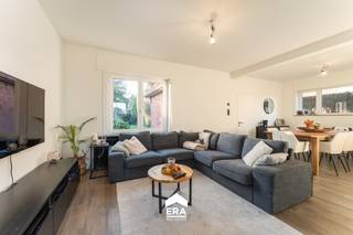 Te koop: Verder af te werken ruime open bebouwing in het centrum van Zwevezele, op een residentiële locatie nabij openbaar vervoer en...