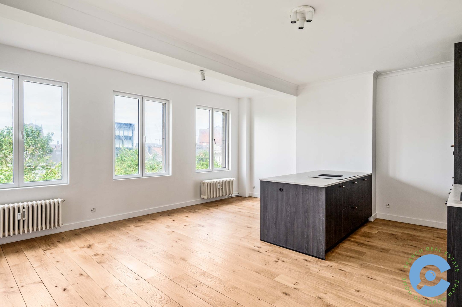 Gerenoveerd appartement met 2 slpk en terras! - photo 4