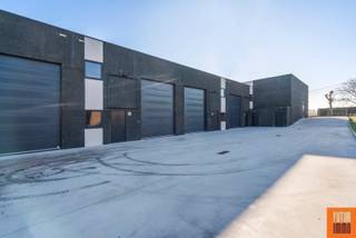 Commercial for rent in Kortemark