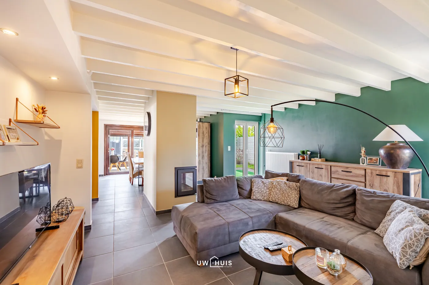 GERENOVEERDE BUNGALOW OP TOPLOCATIE - foto 4