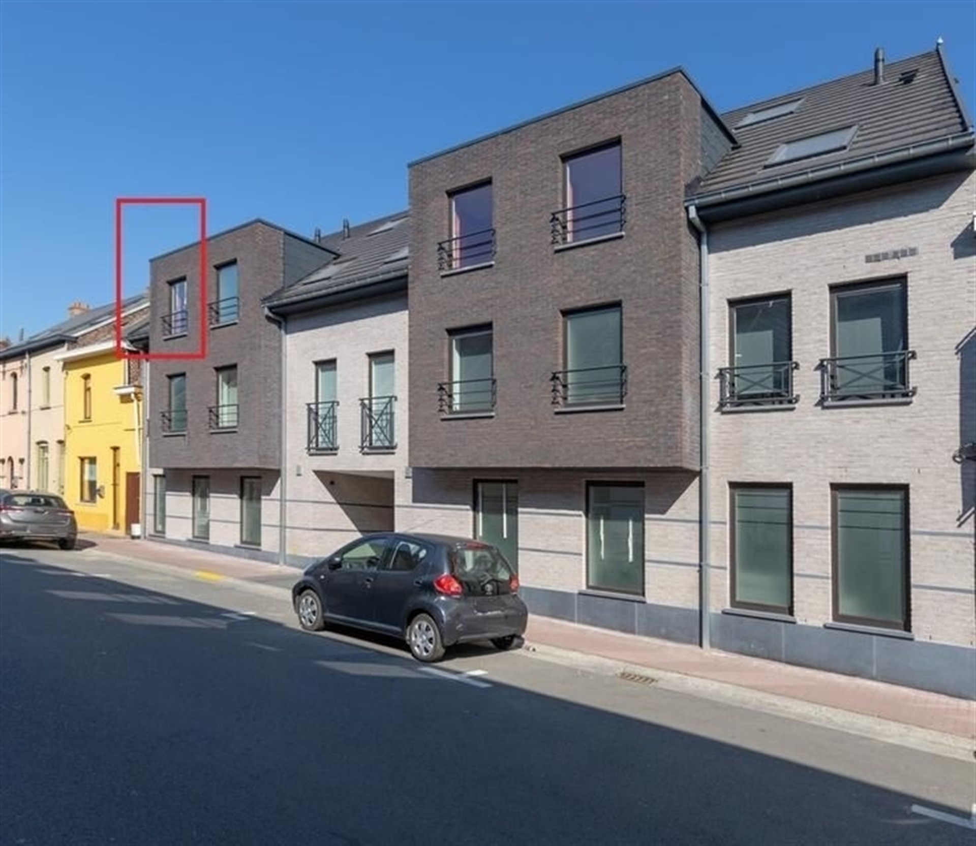 RUIM EN MODERN DUPLEX-APPARTEMENT IN OOSTERZELE - foto 2