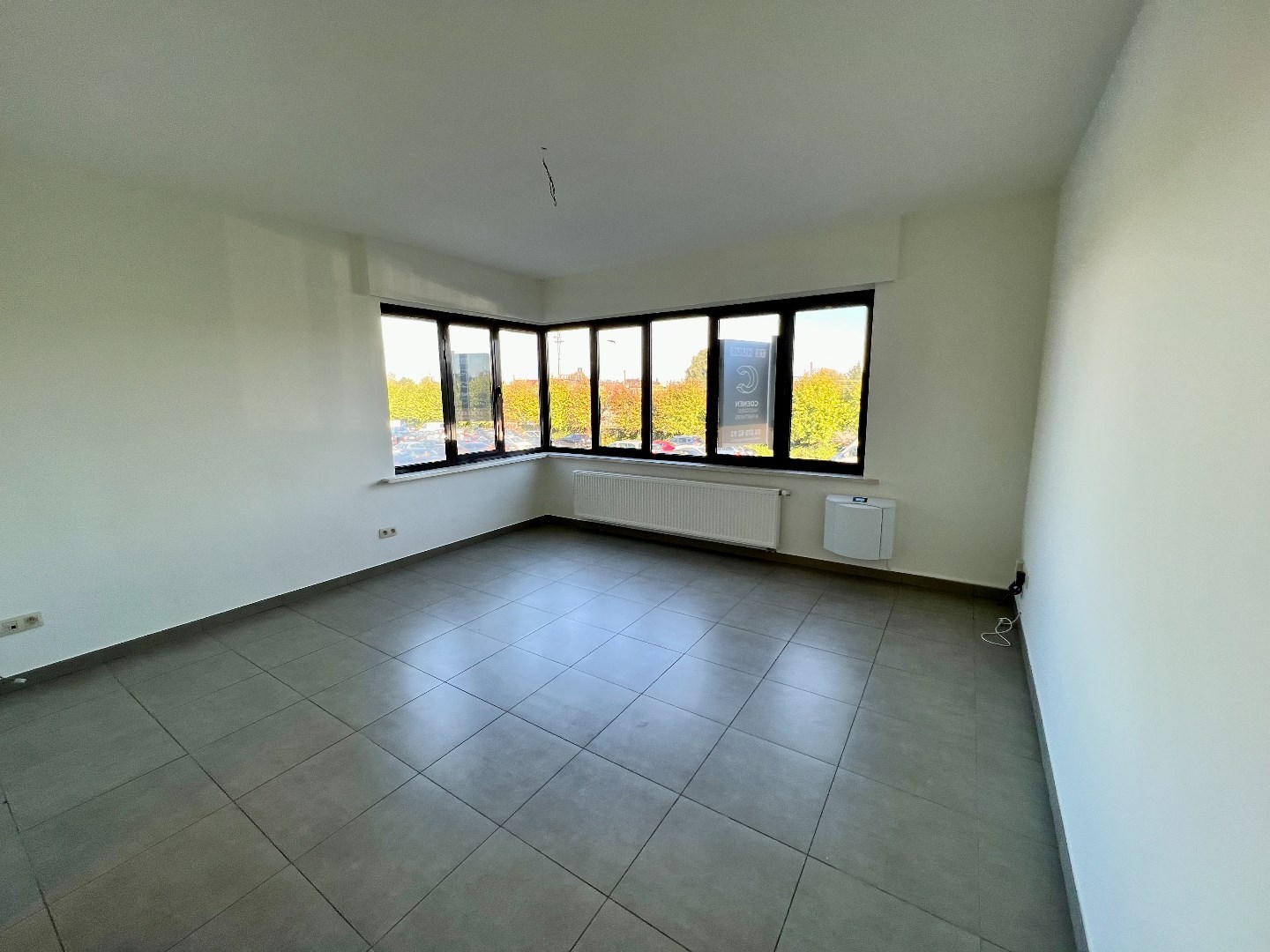 Ruim duplex-appartement met 1 slpk en bew. opp. van 70 m² op centrale ligging te Lier! - foto 2
