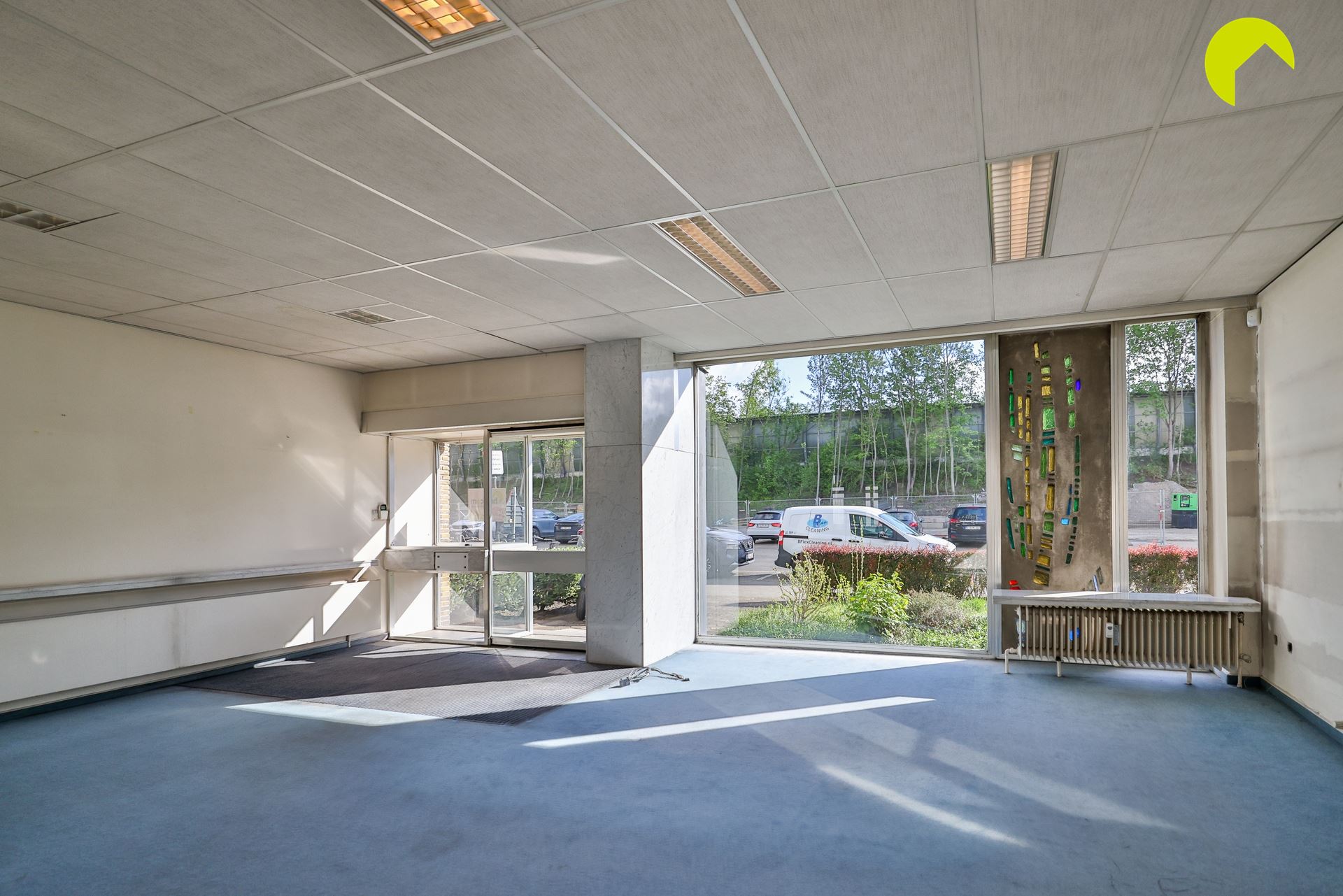 Gelijkvloers hoekpand 119 m² voor kantoor/vrij beroep - foto 4