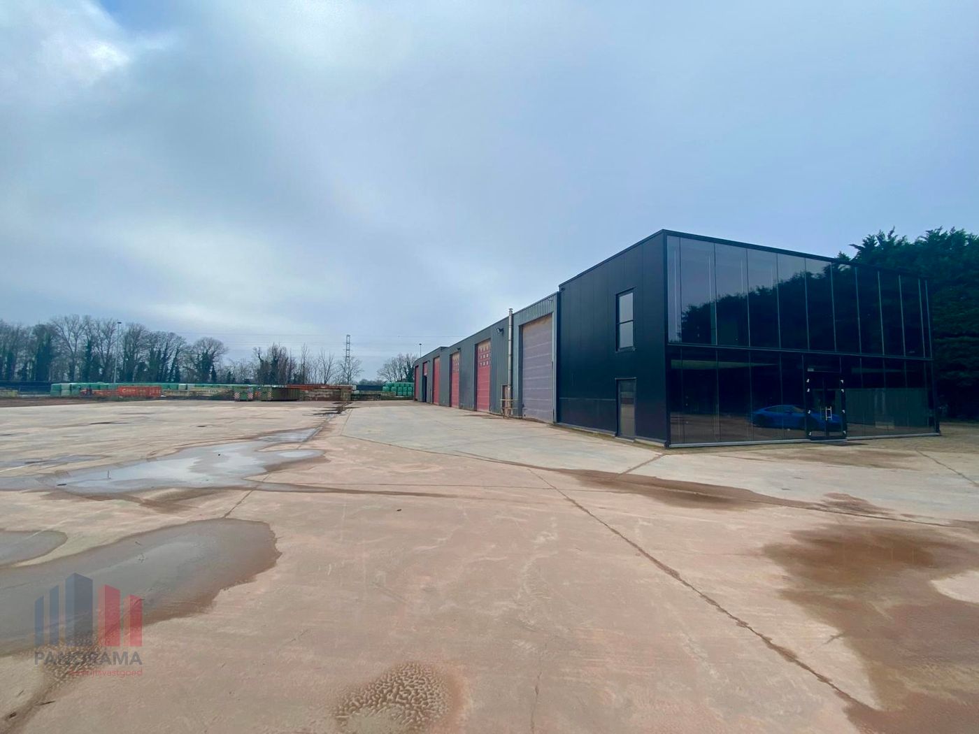 1.387 m² BEDRIJFSGEBOUW OP TERREIN VAN 8.868 m² - foto 3
