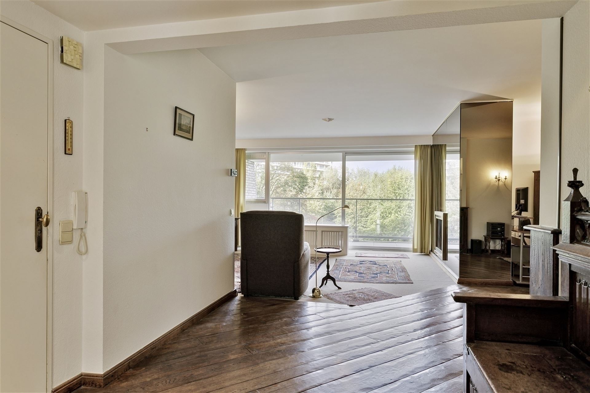 Ruim appartement met terras te Berchem - foto 4