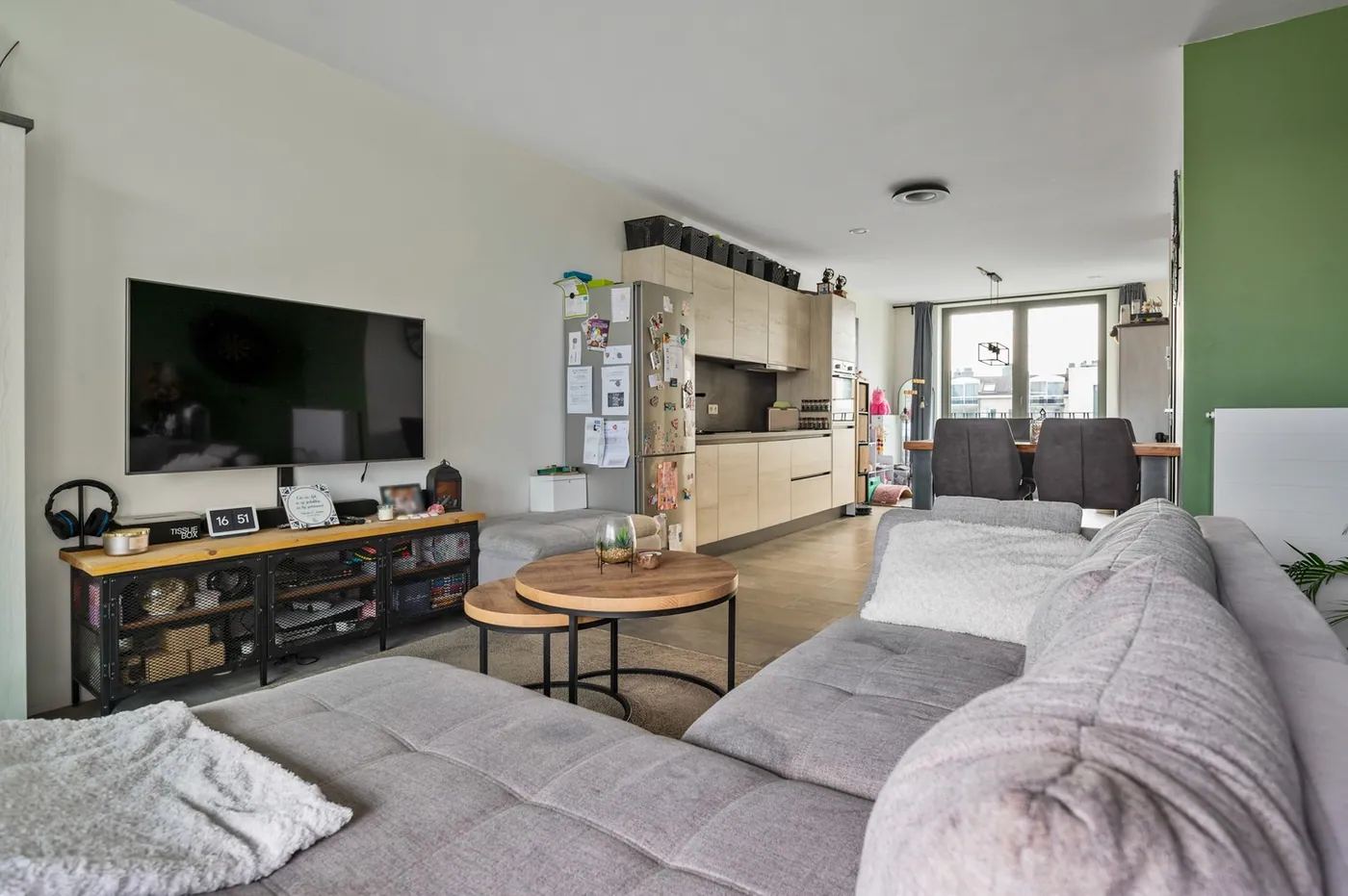 Modern appartement met 2 slaapkamers en terras op toplocatie in Lier! - foto 2