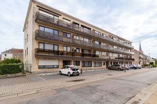 Situé au cœur d’Erps, ce spacieux appartement au deuxième étage d’un immeuble bien entretenu avec ascenseur vous séduira par son...